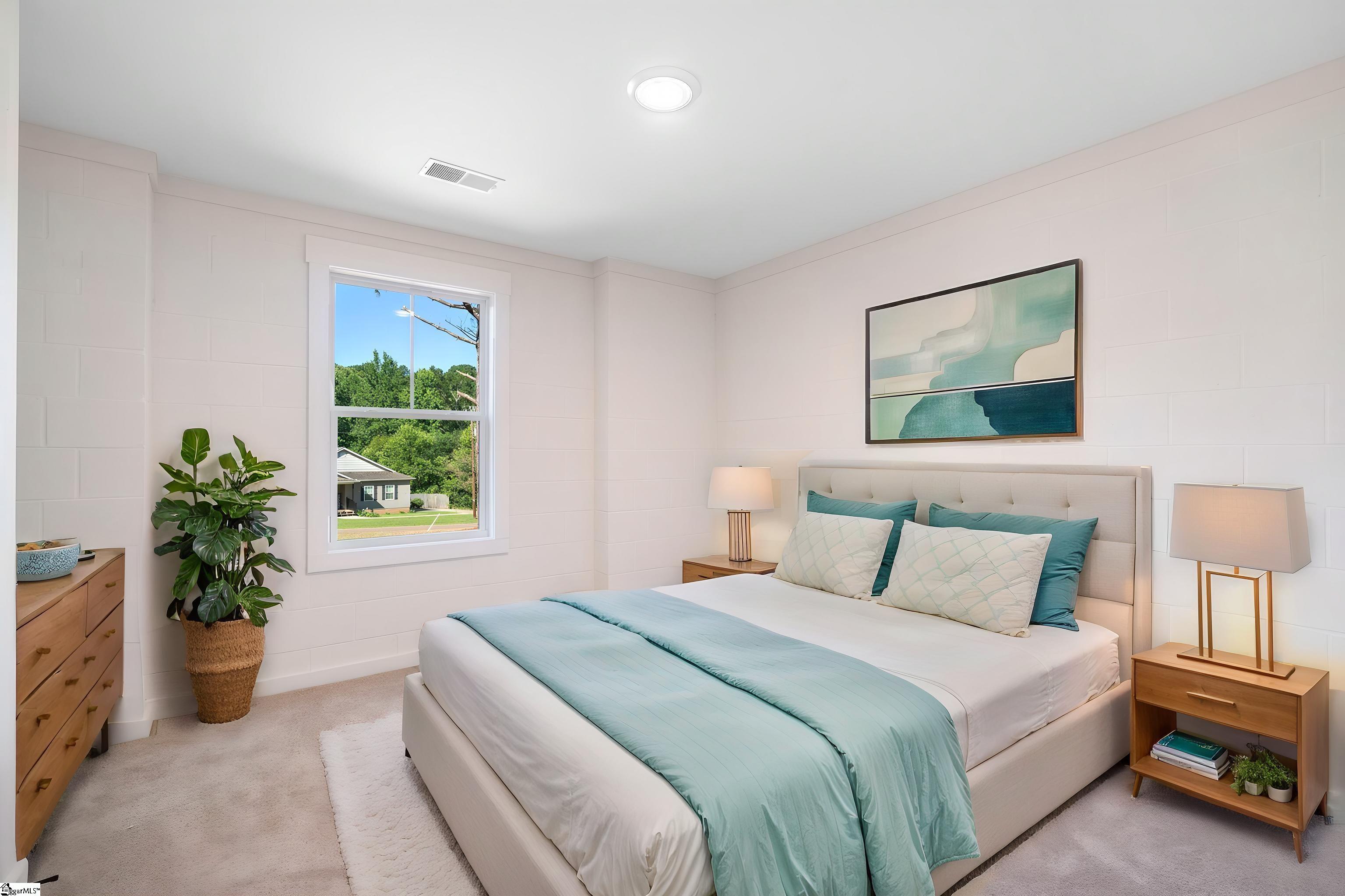 410 N Palmetto Street Liberty, SC 29657