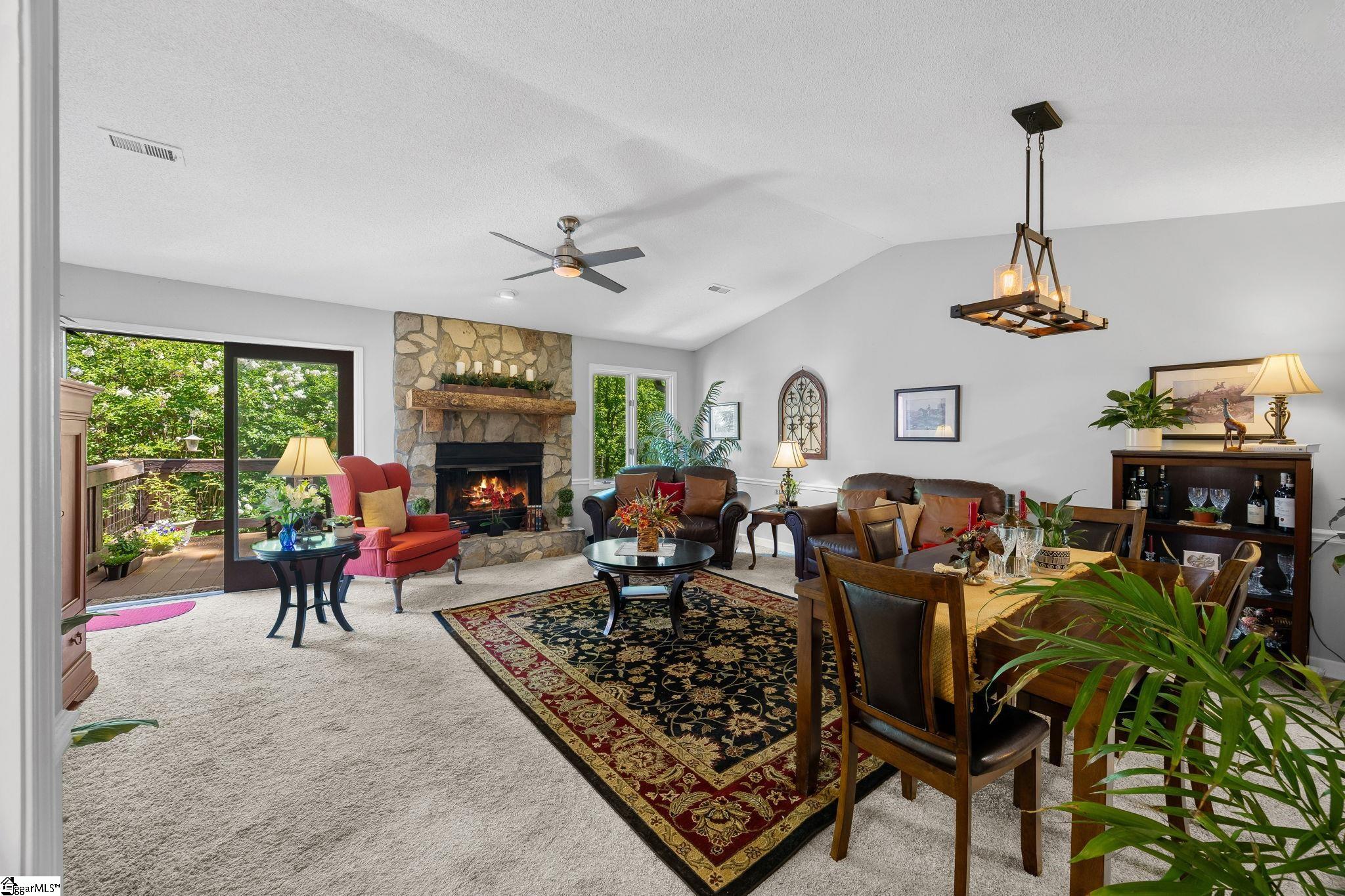 15 Creekside Way Greenville, SC 29609