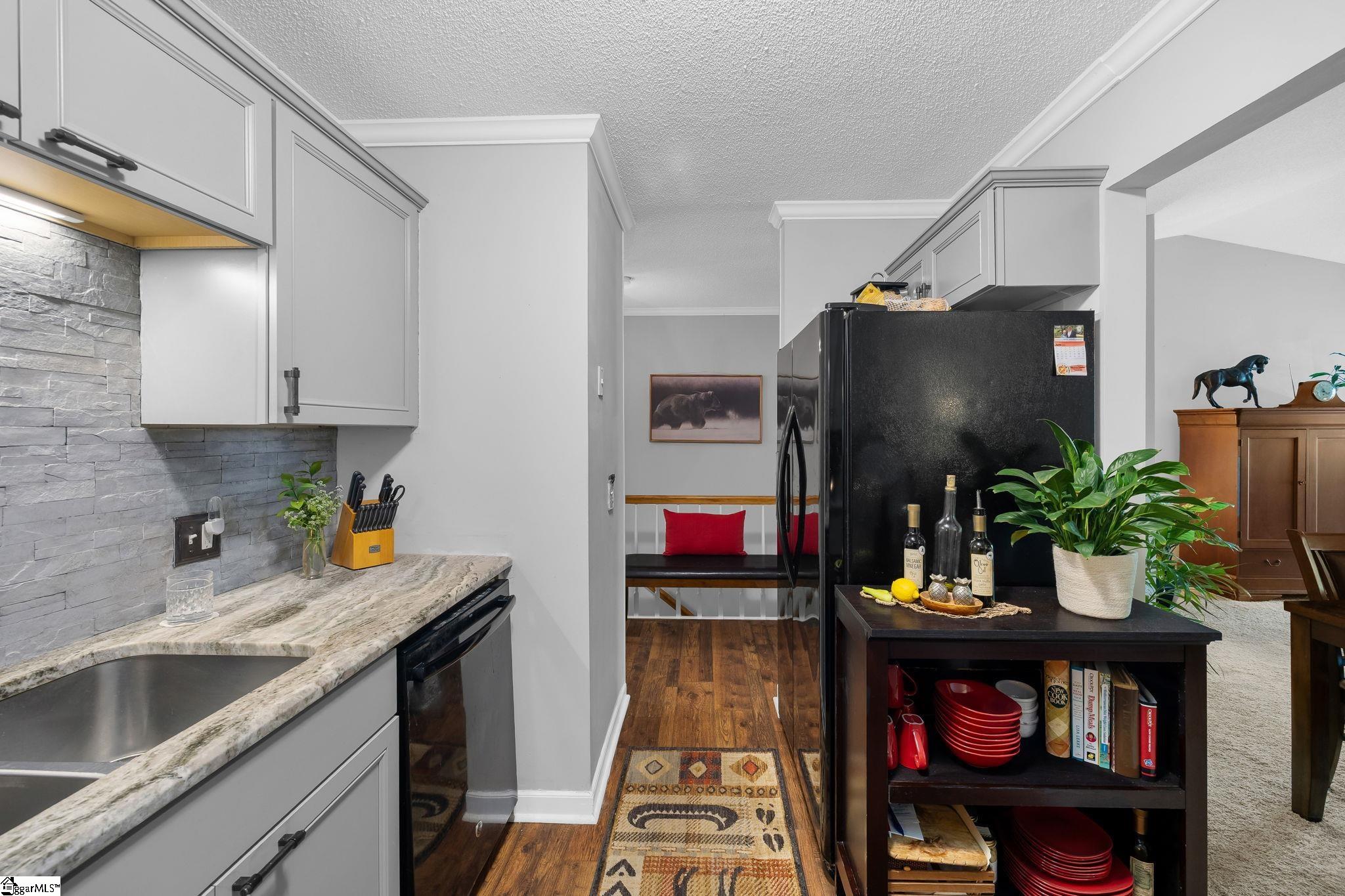 15 Creekside Way Greenville, SC 29609