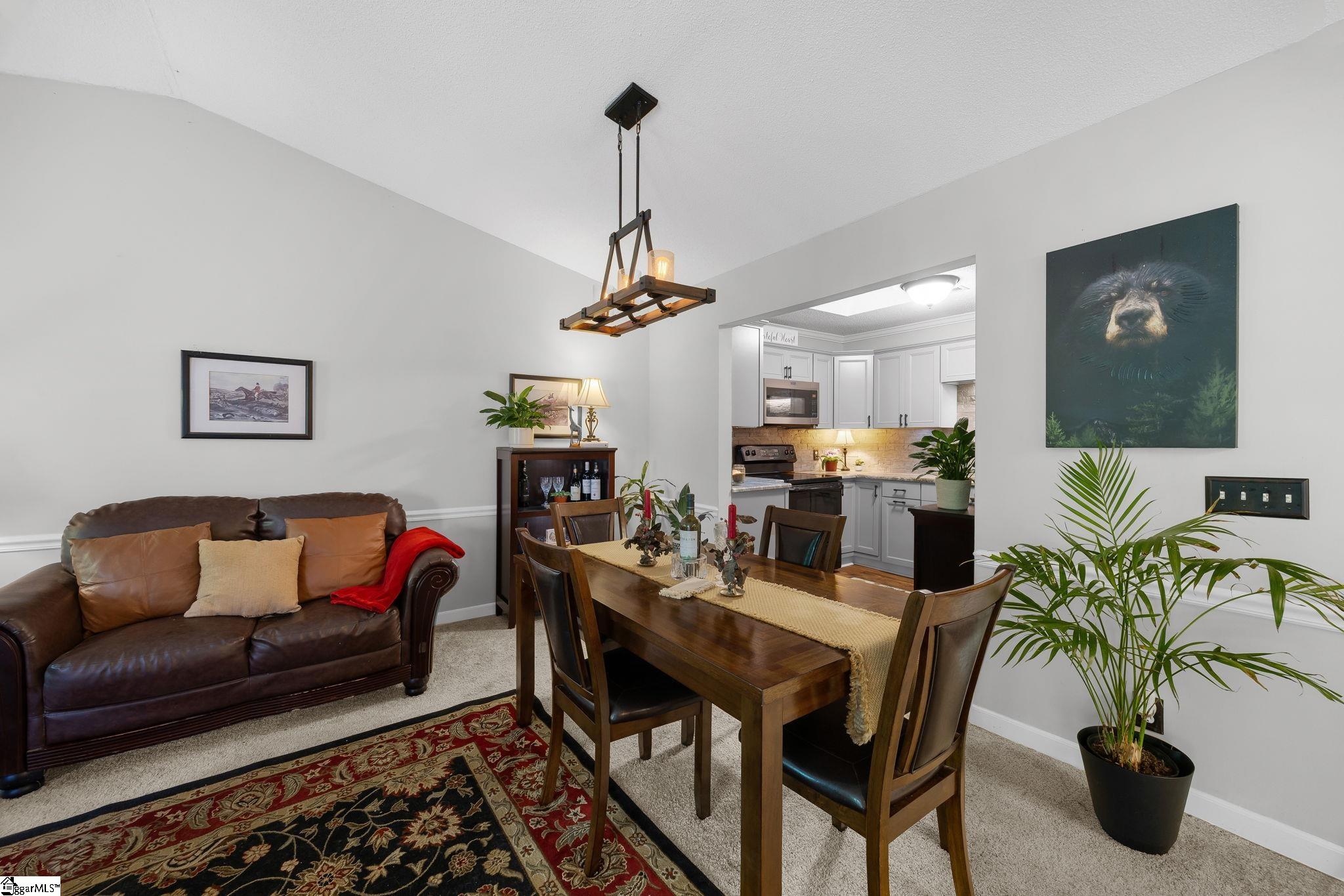 15 Creekside Way Greenville, SC 29609