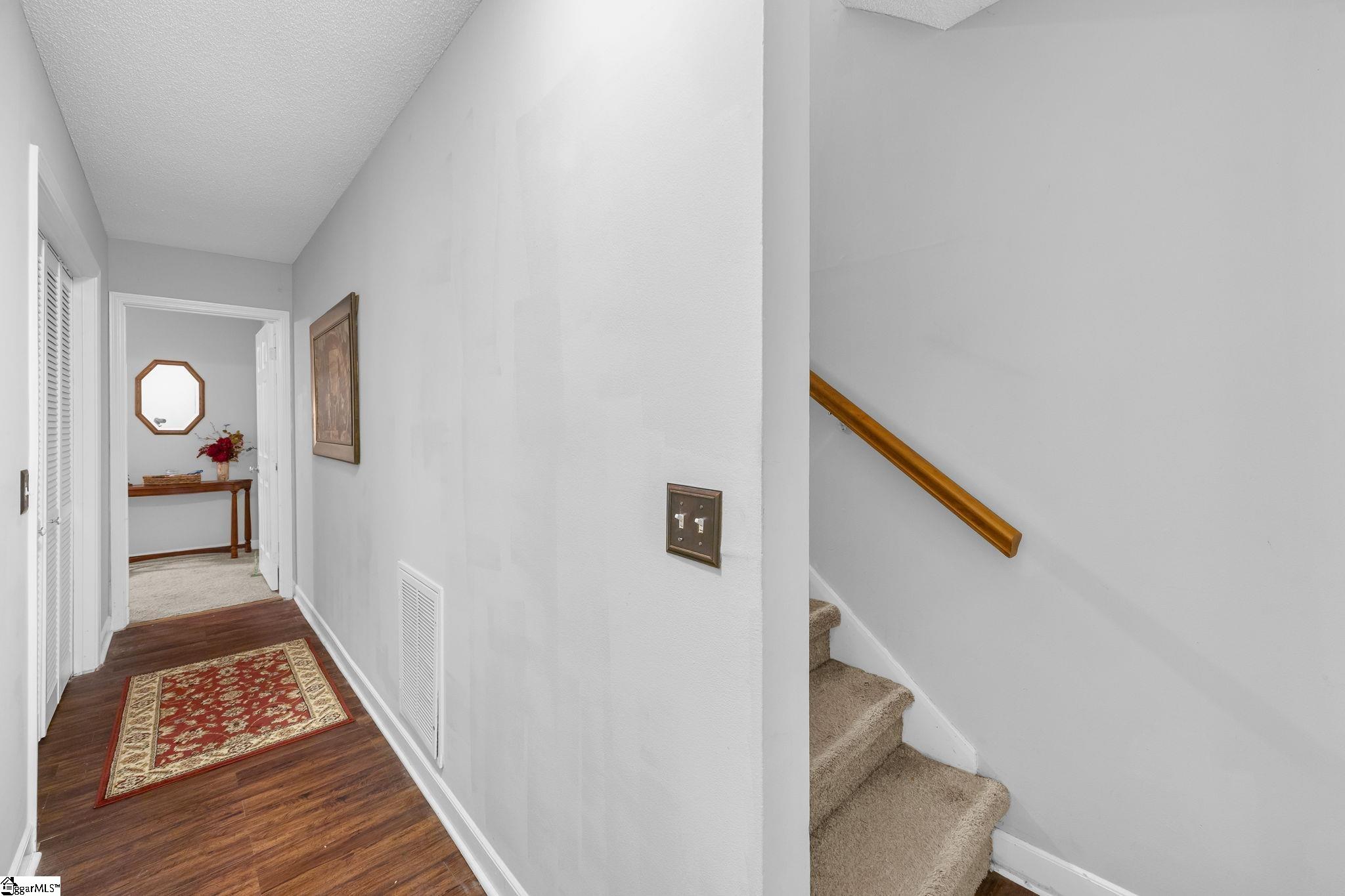 15 Creekside Way Greenville, SC 29609