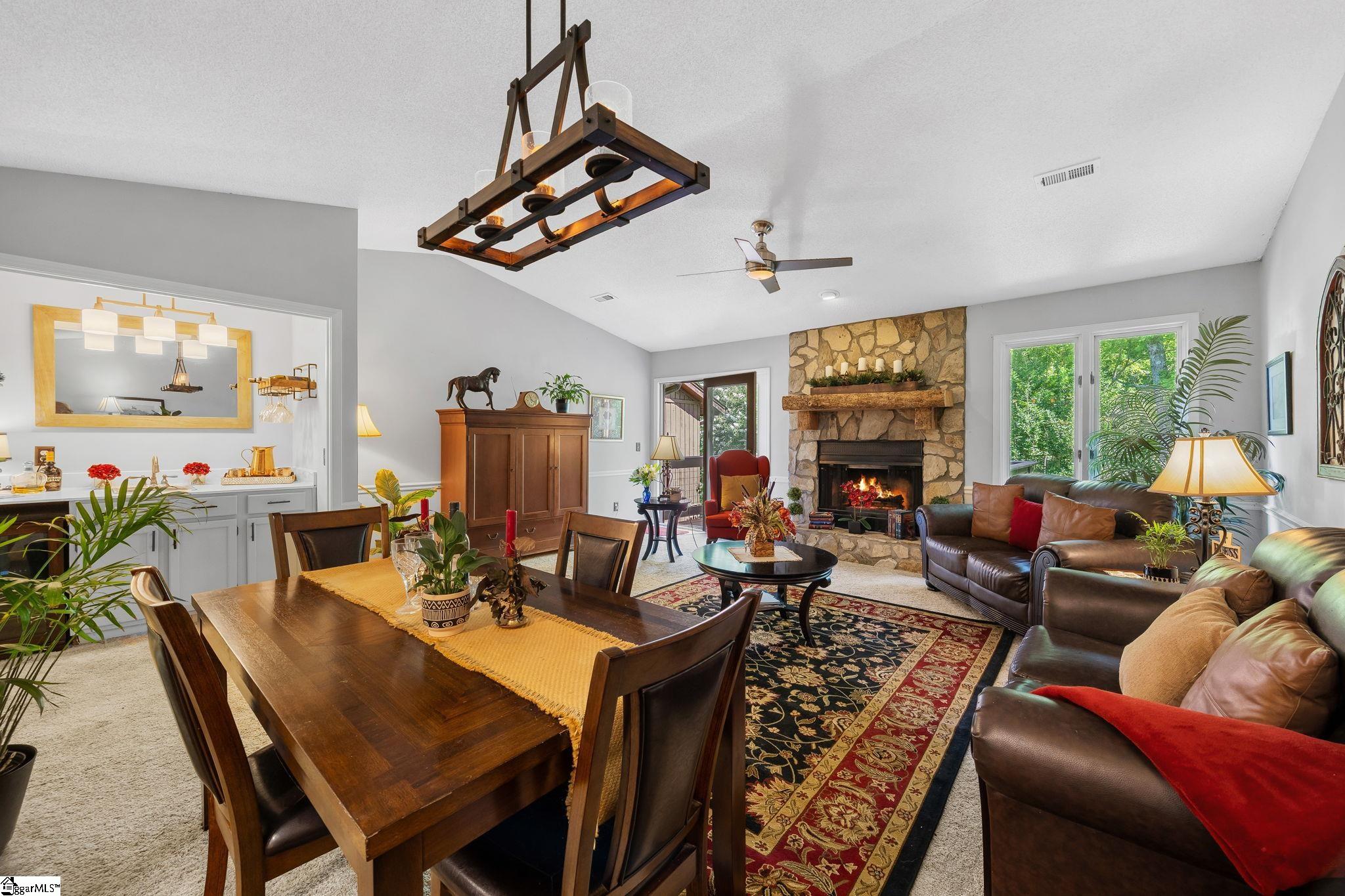 15 Creekside Way Greenville, SC 29609