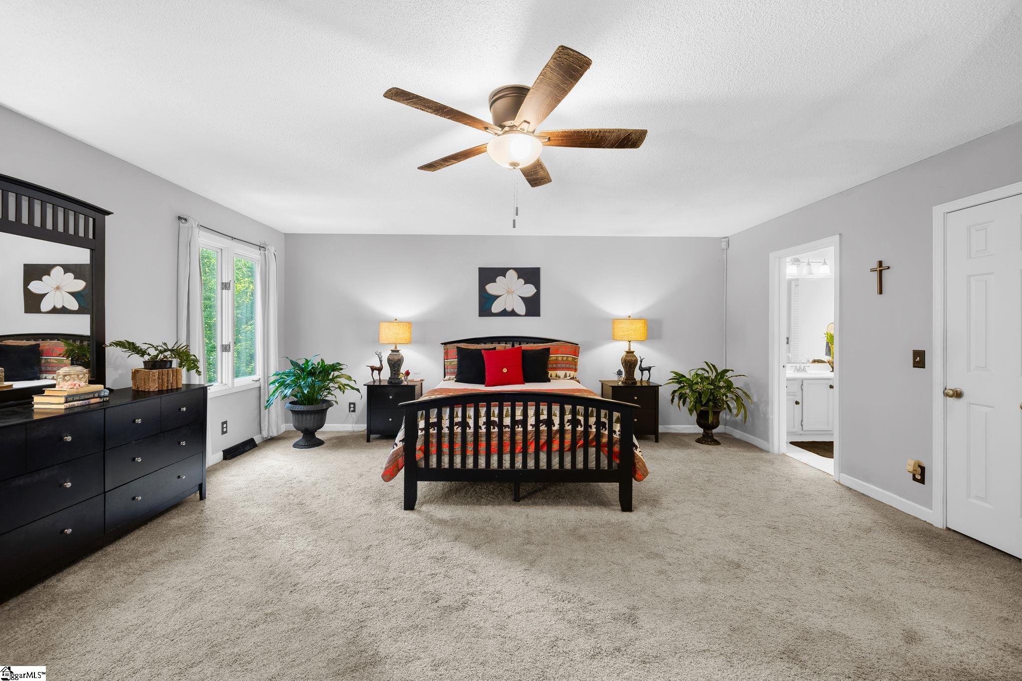 15 Creekside Way Greenville, SC 29609