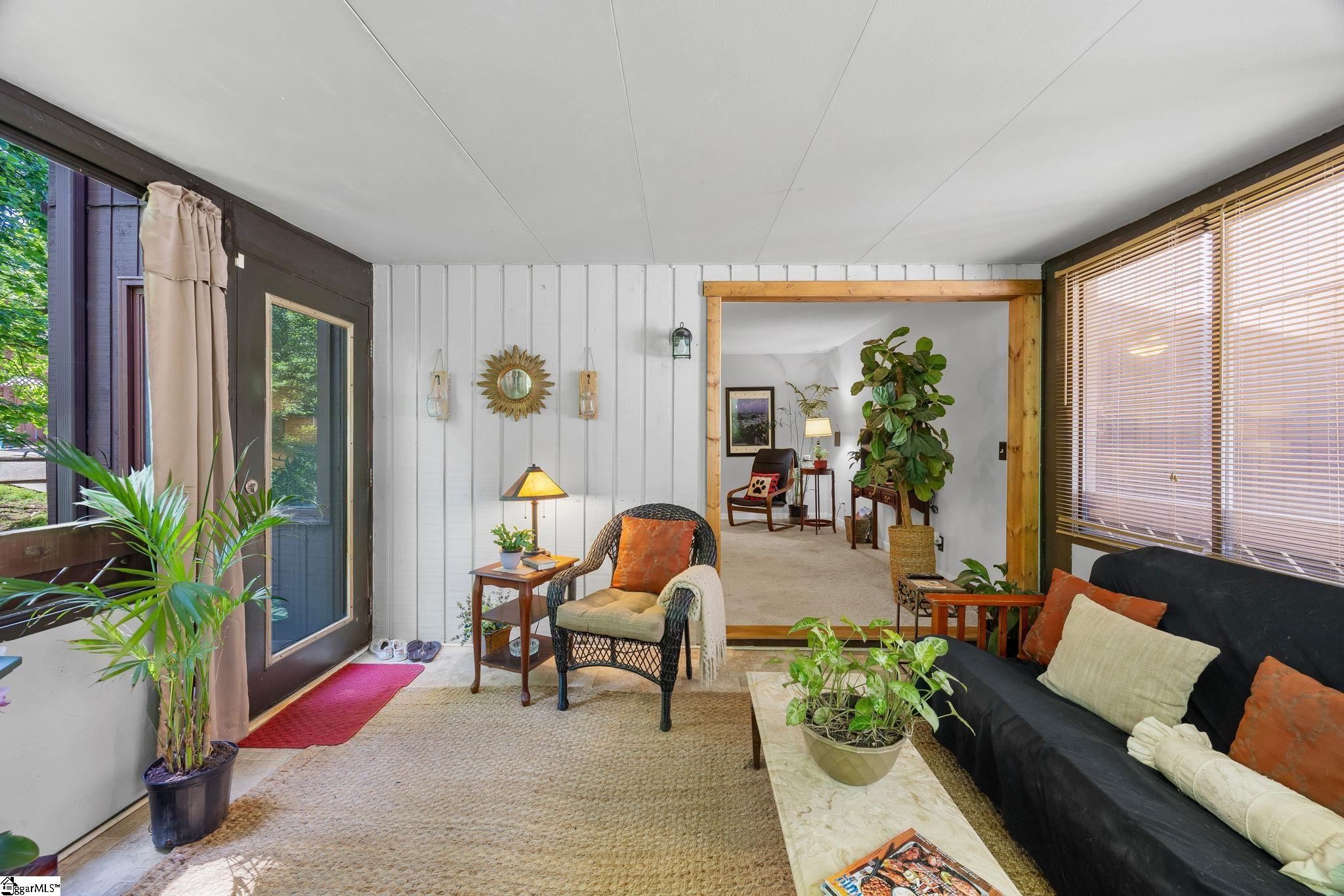 15 Creekside Way Greenville, SC 29609