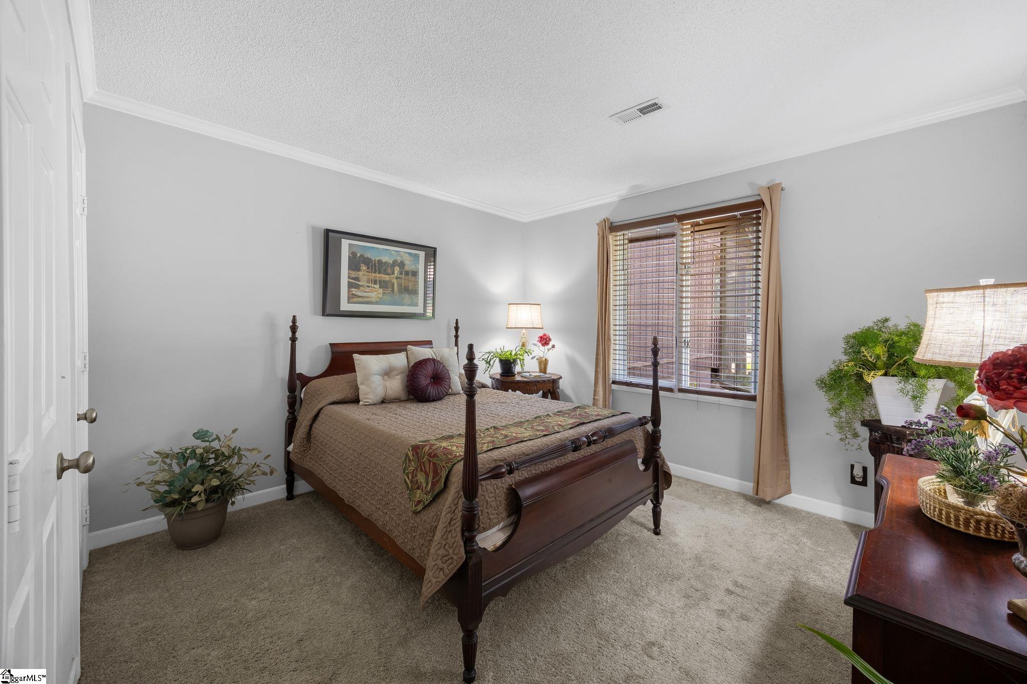 15 Creekside Way Greenville, SC 29609