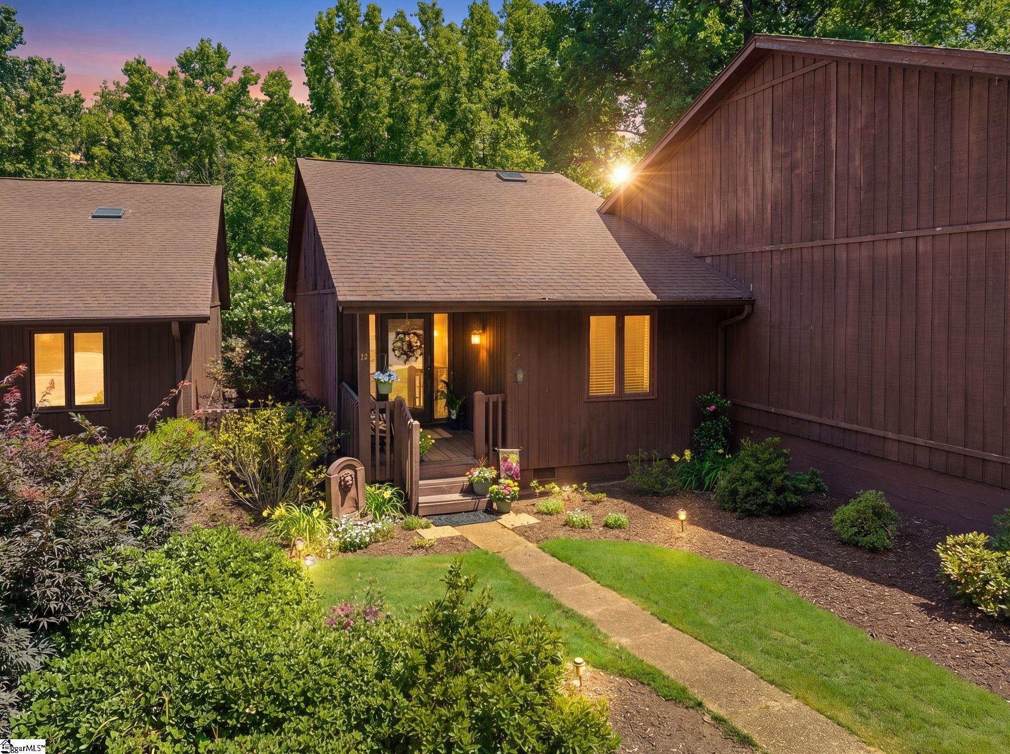 15 Creekside Way Greenville, SC 29609