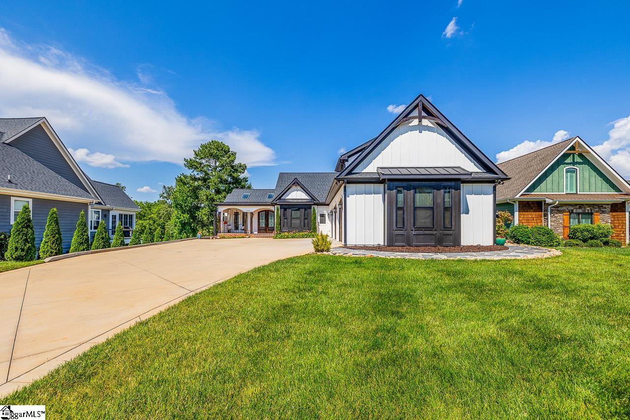 529 Coolwater Drive Taylors, SC 29687