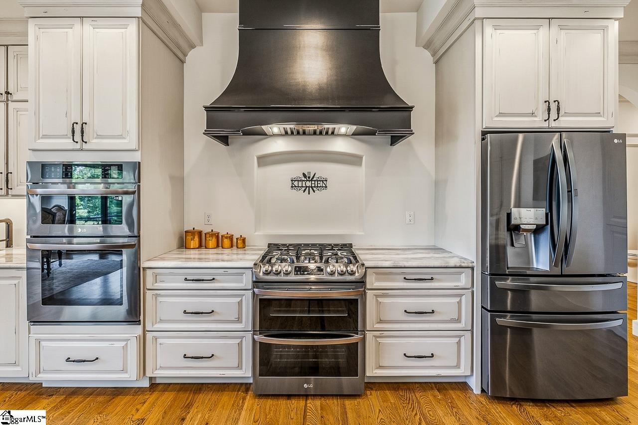 529 Coolwater Drive Taylors, SC 29687