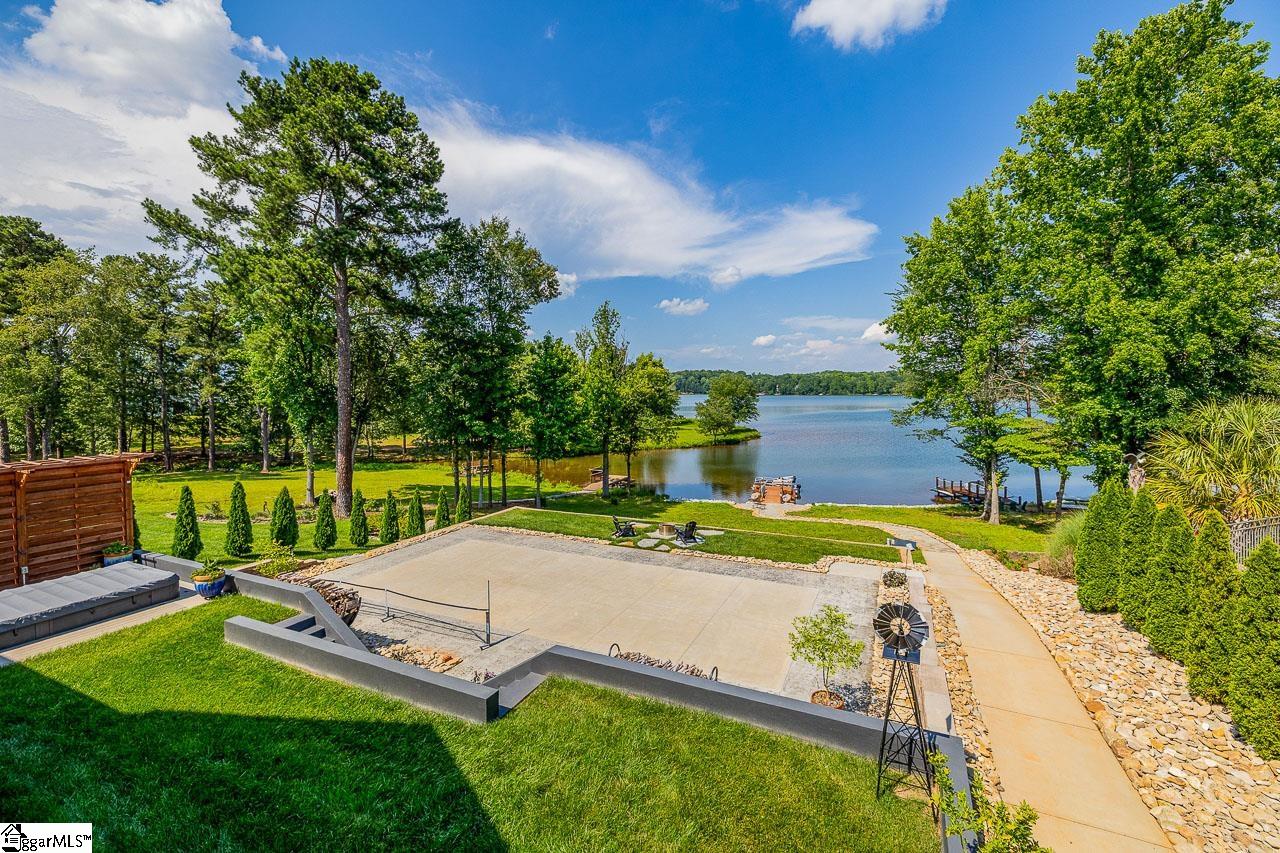 529 Coolwater Drive Taylors, SC 29687