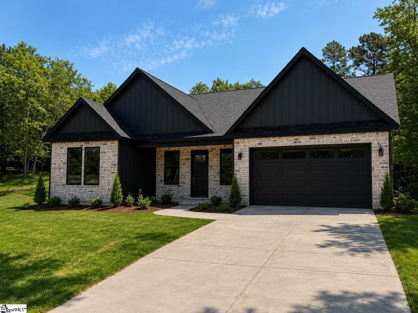 169 Lakeshore Drive Chesnee, SC 29323