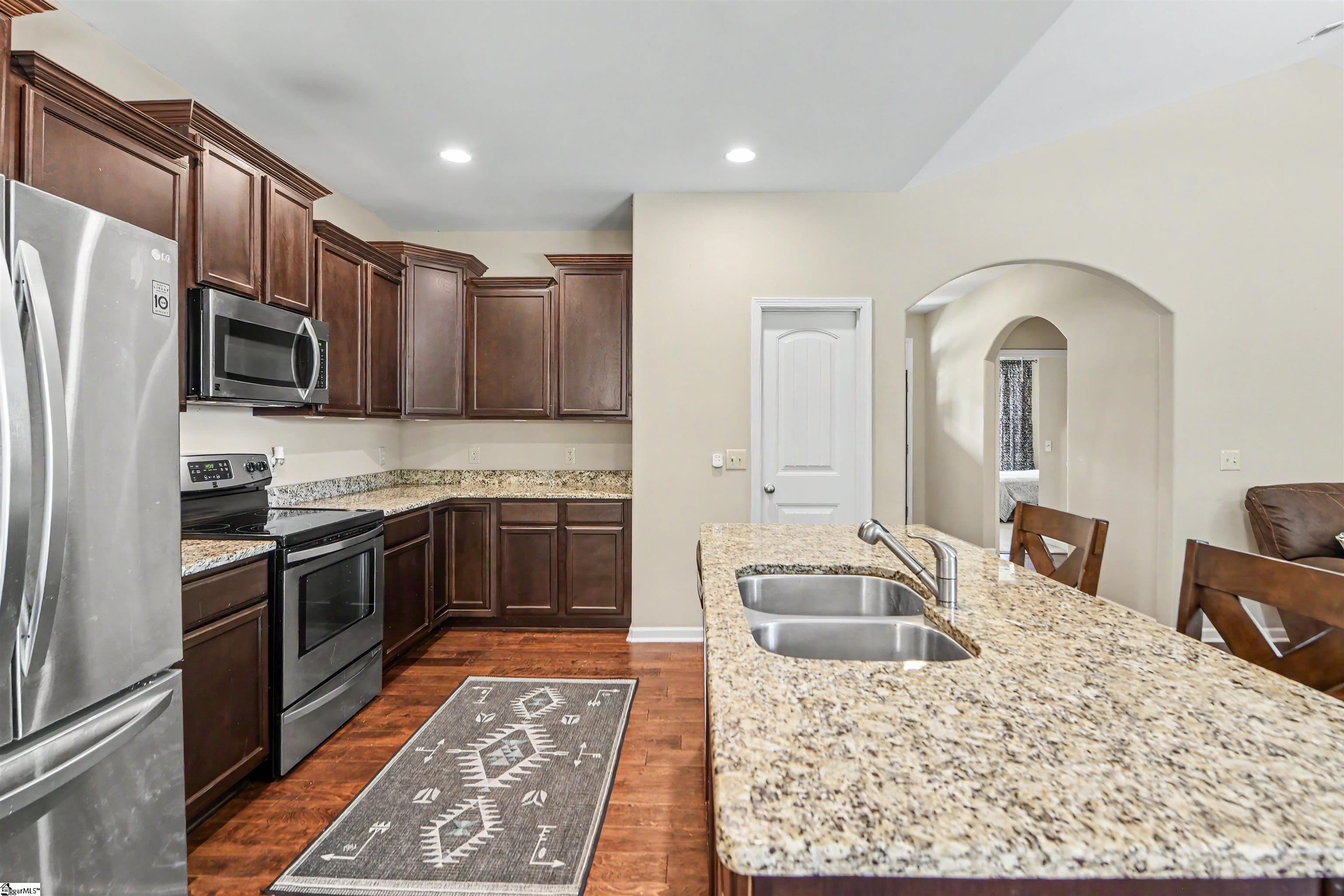 119 Colewood Place Simpsonville, SC 29681