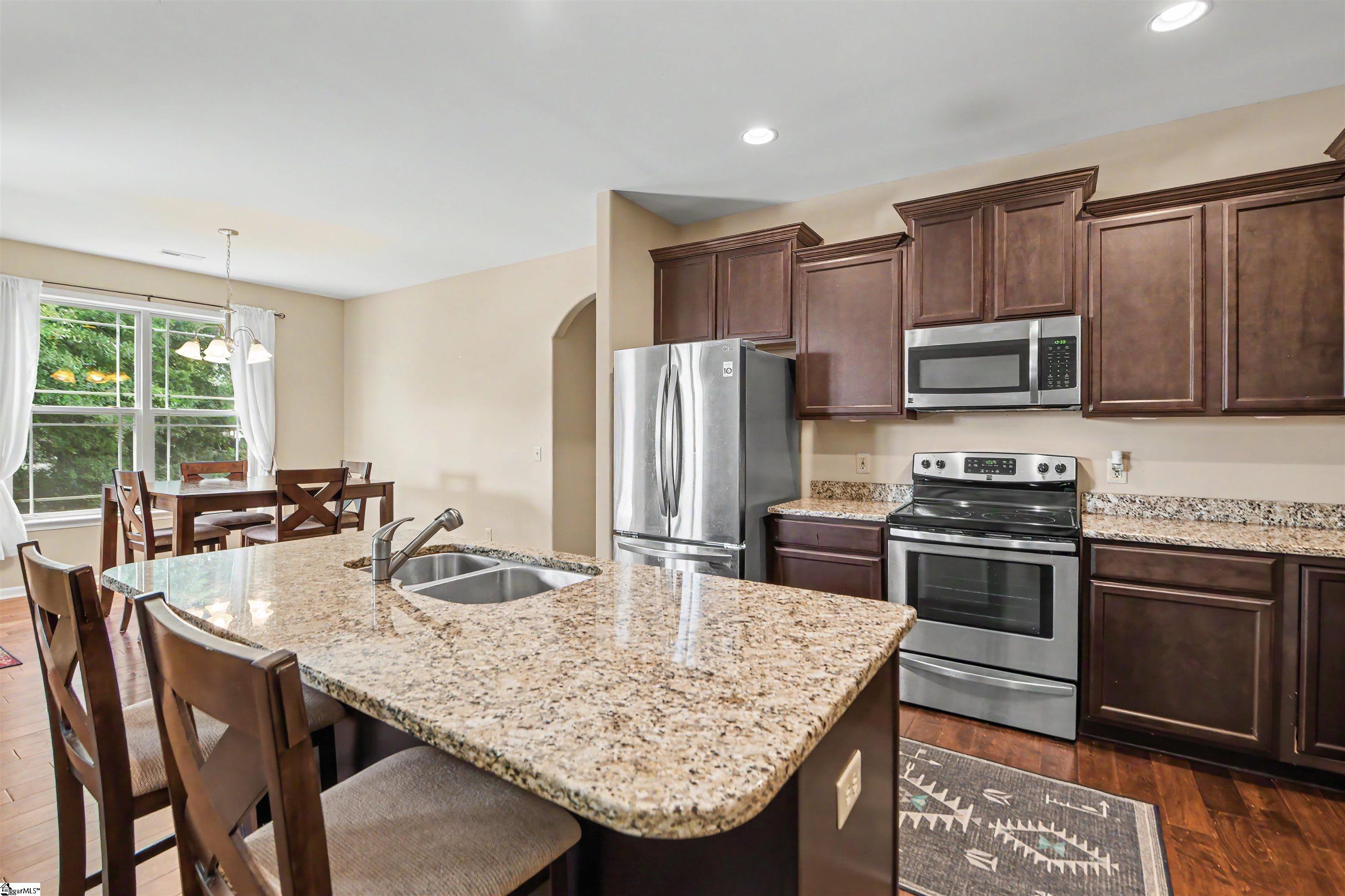 119 Colewood Place Simpsonville, SC 29681