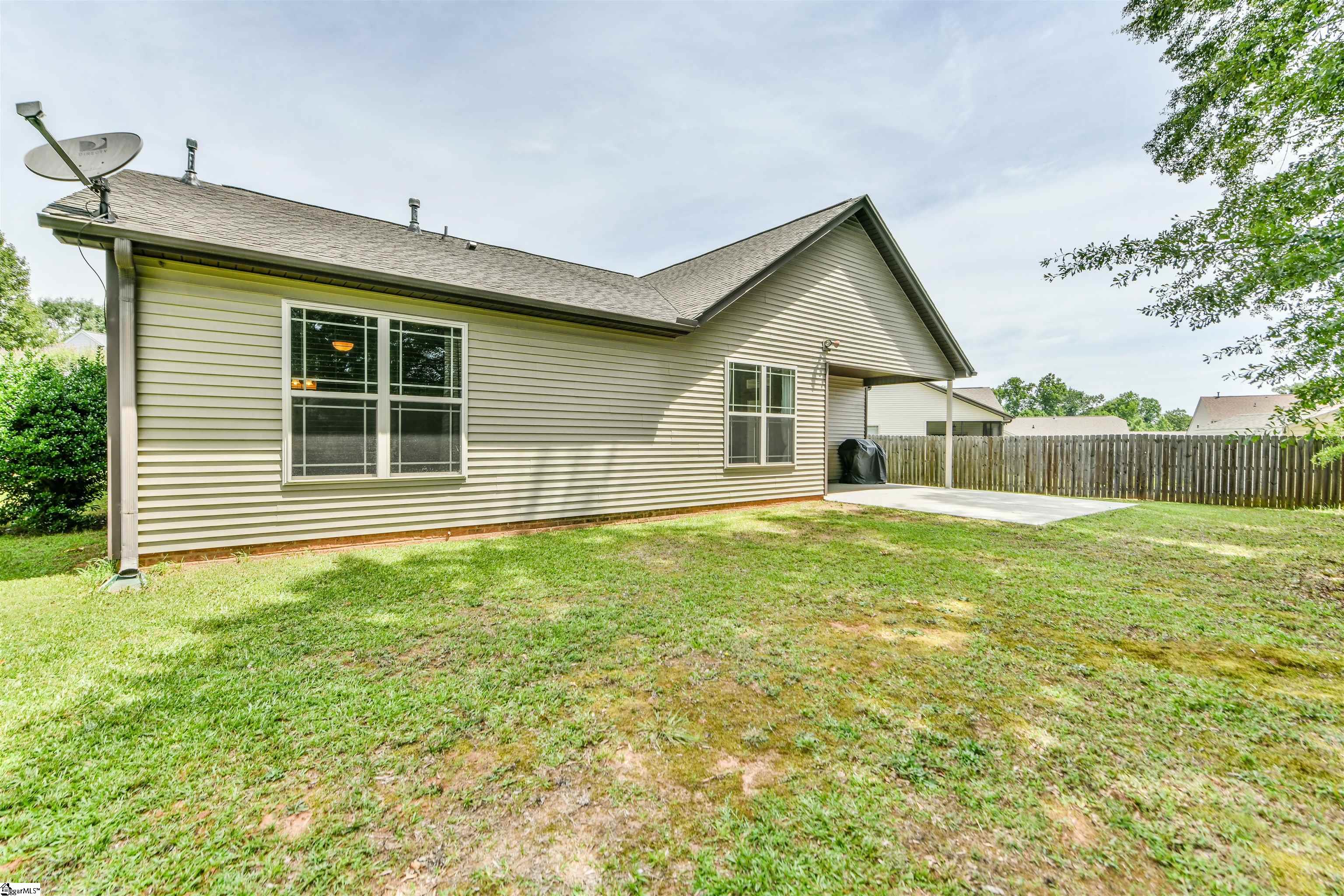 119 Colewood Place Simpsonville, SC 29681