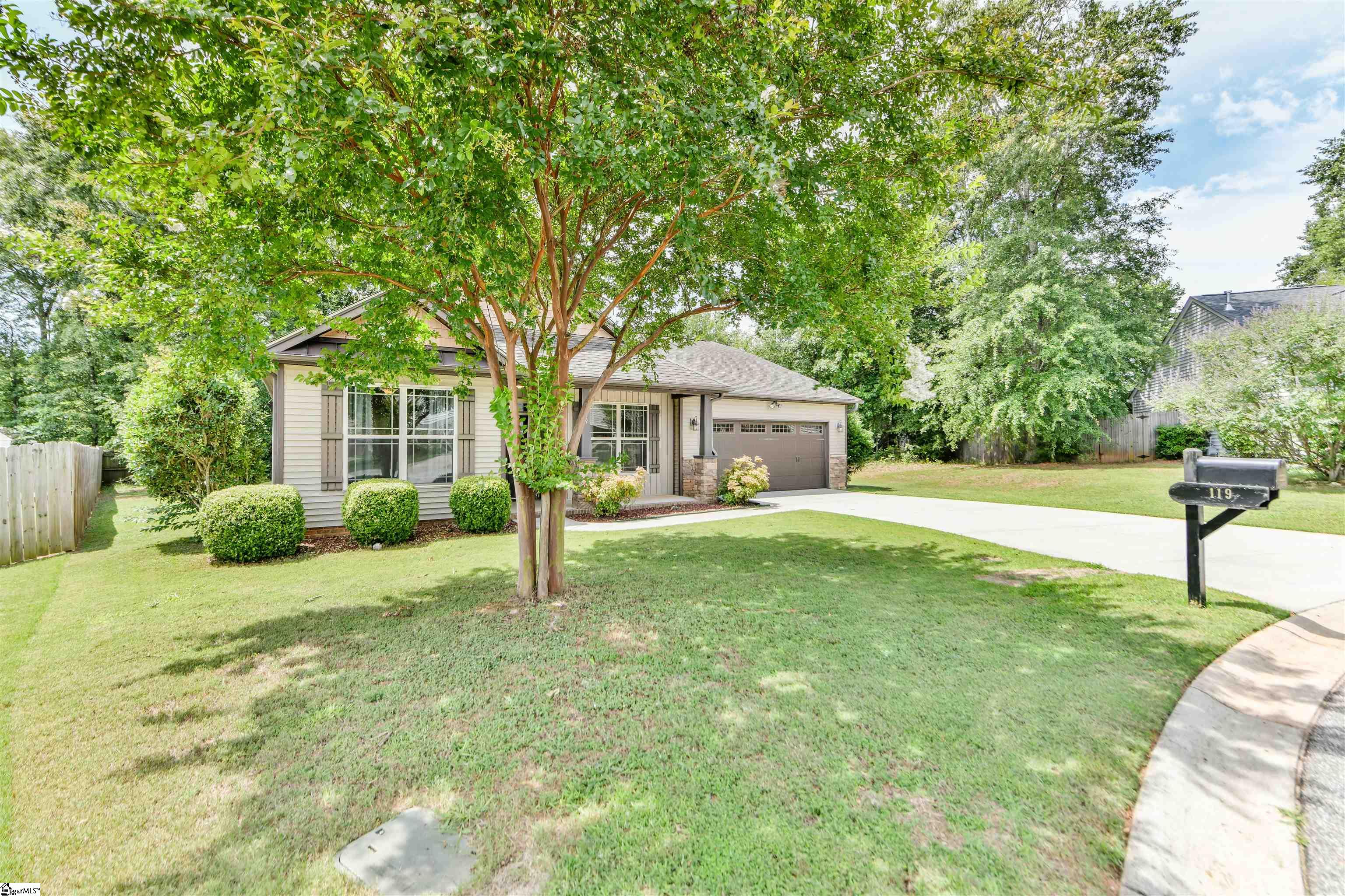 119 Colewood Place Simpsonville, SC 29681