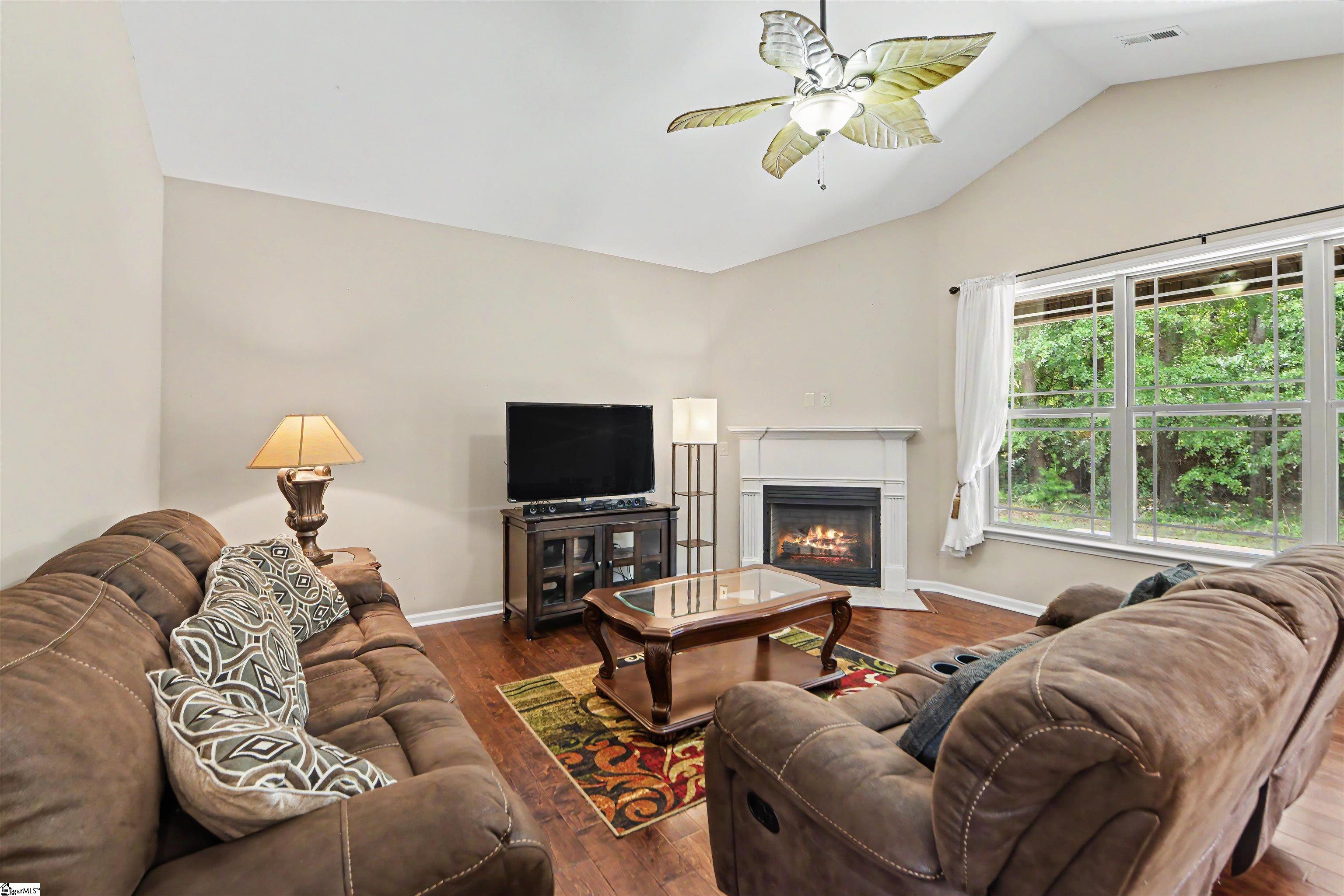 119 Colewood Place Simpsonville, SC 29681