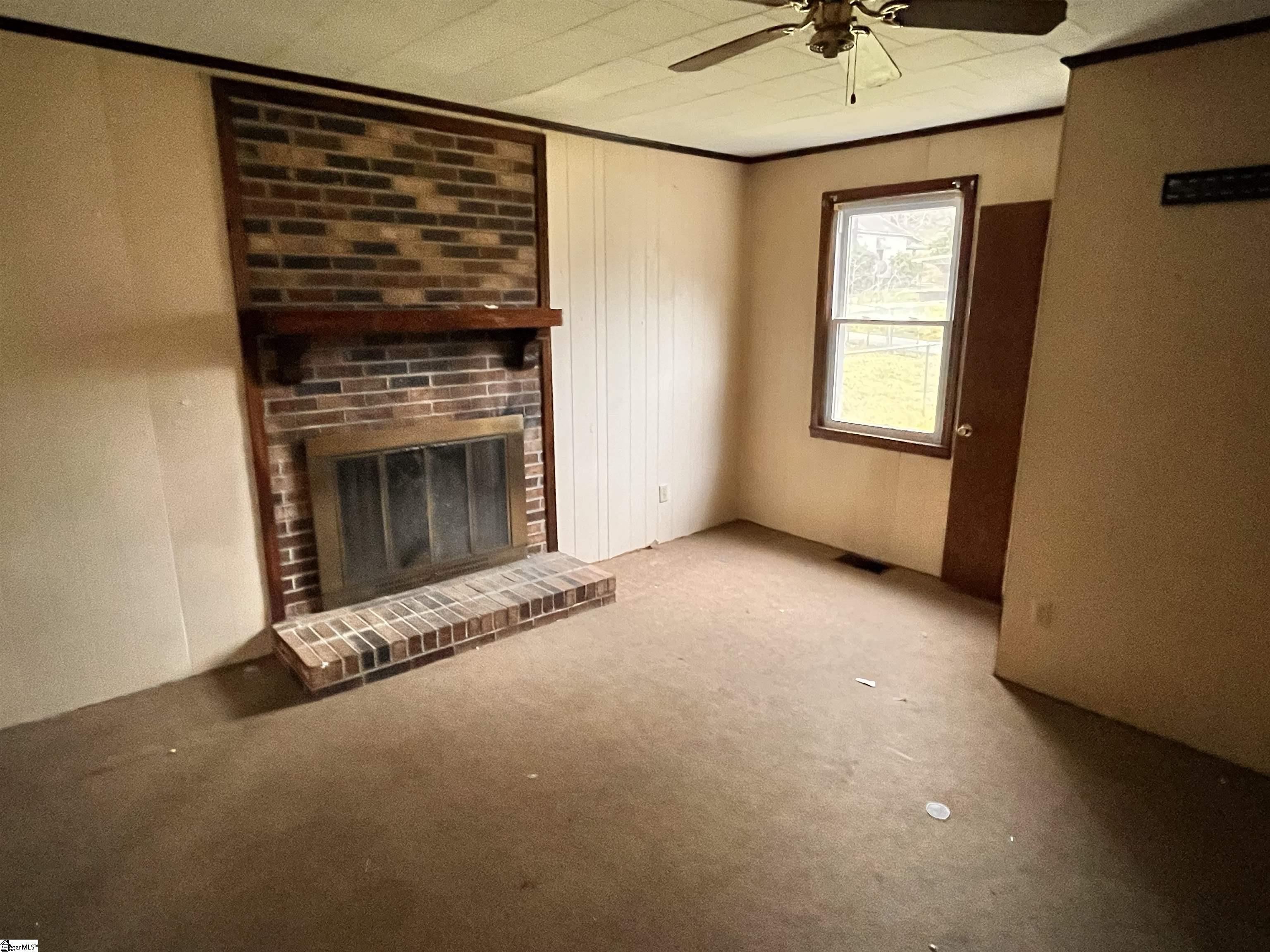 32 School Street Enoree, SC 29335