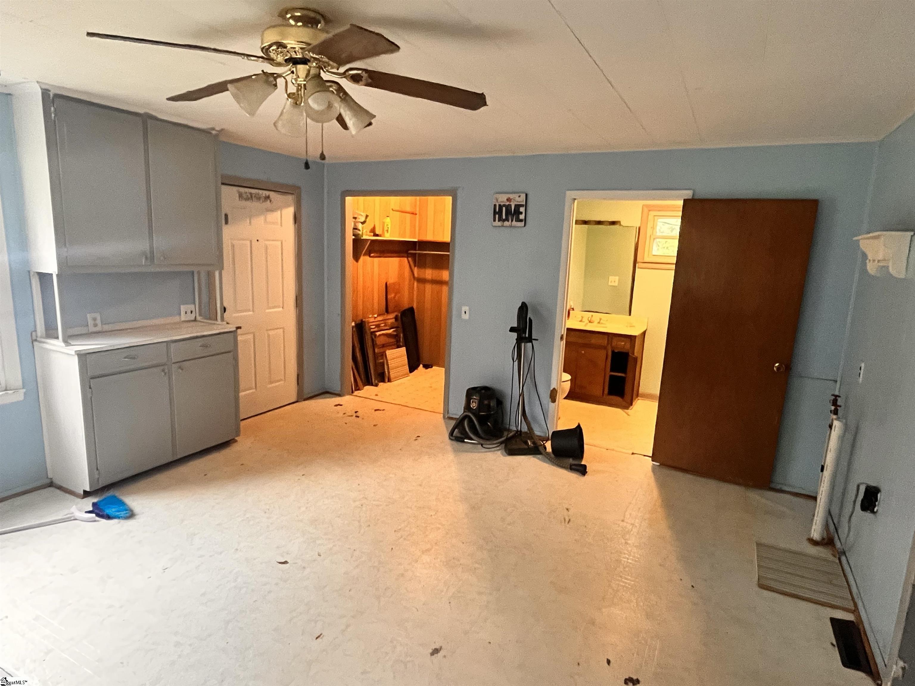 32 School Street Enoree, SC 29335