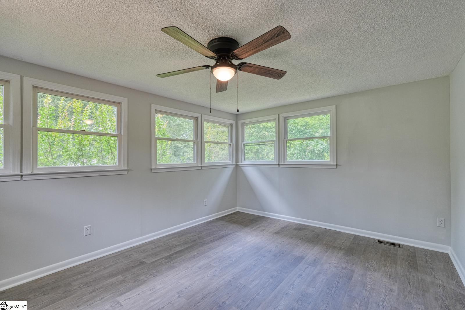 1291 Montview Street Spartanburg, SC 29307