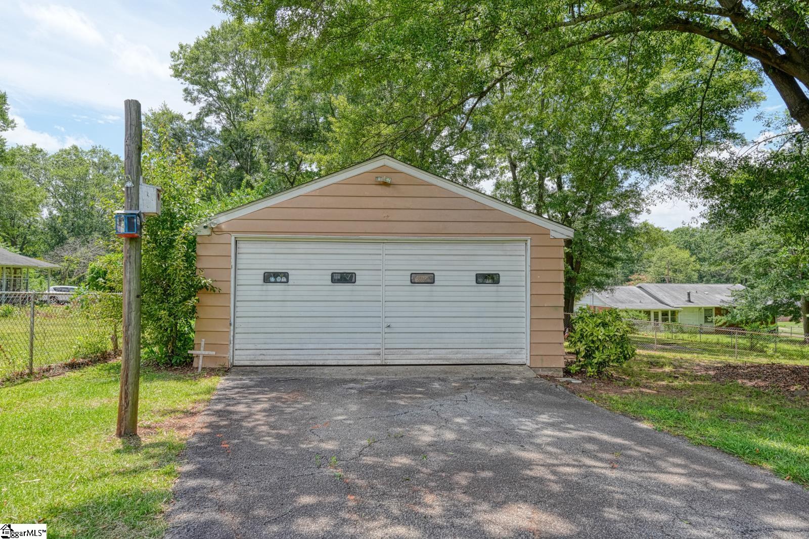 1291 Montview Street Spartanburg, SC 29307