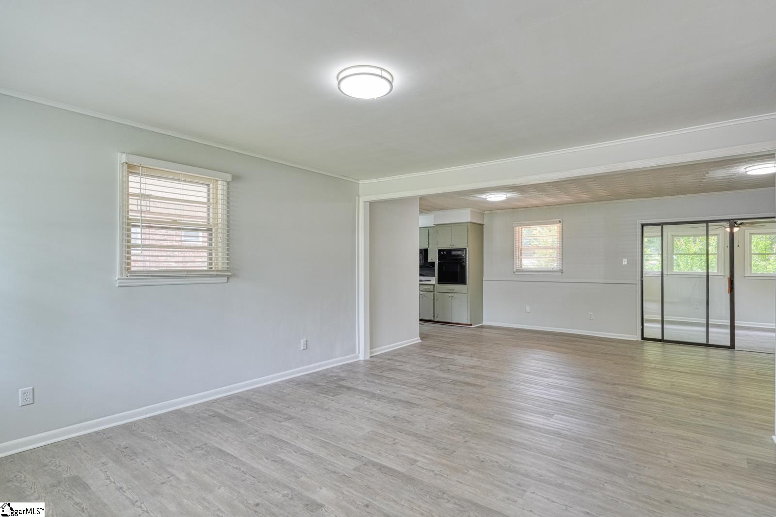 1291 Montview Street Spartanburg, SC 29307