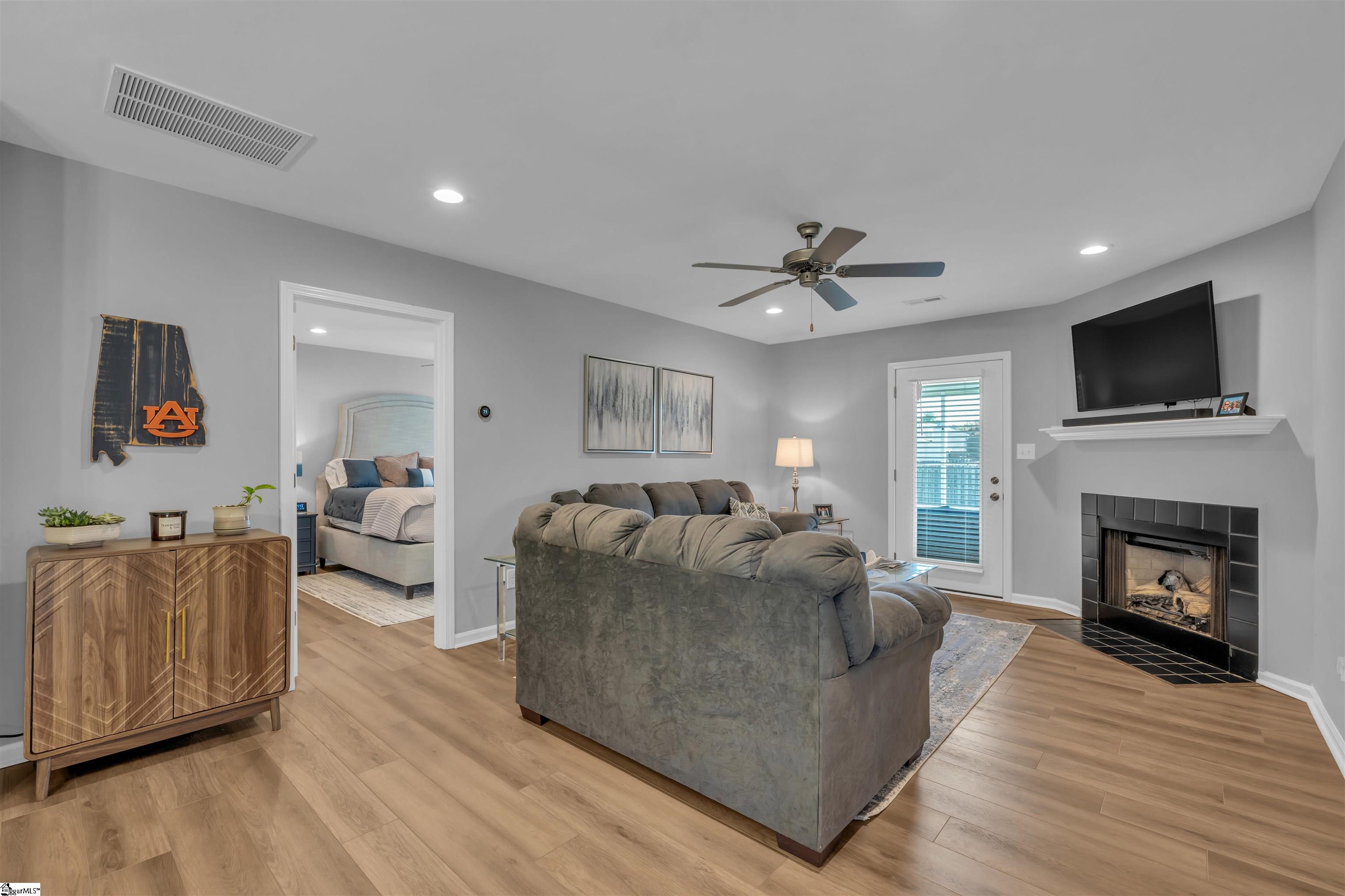 405 Santa Fe Road Moore, SC 29369