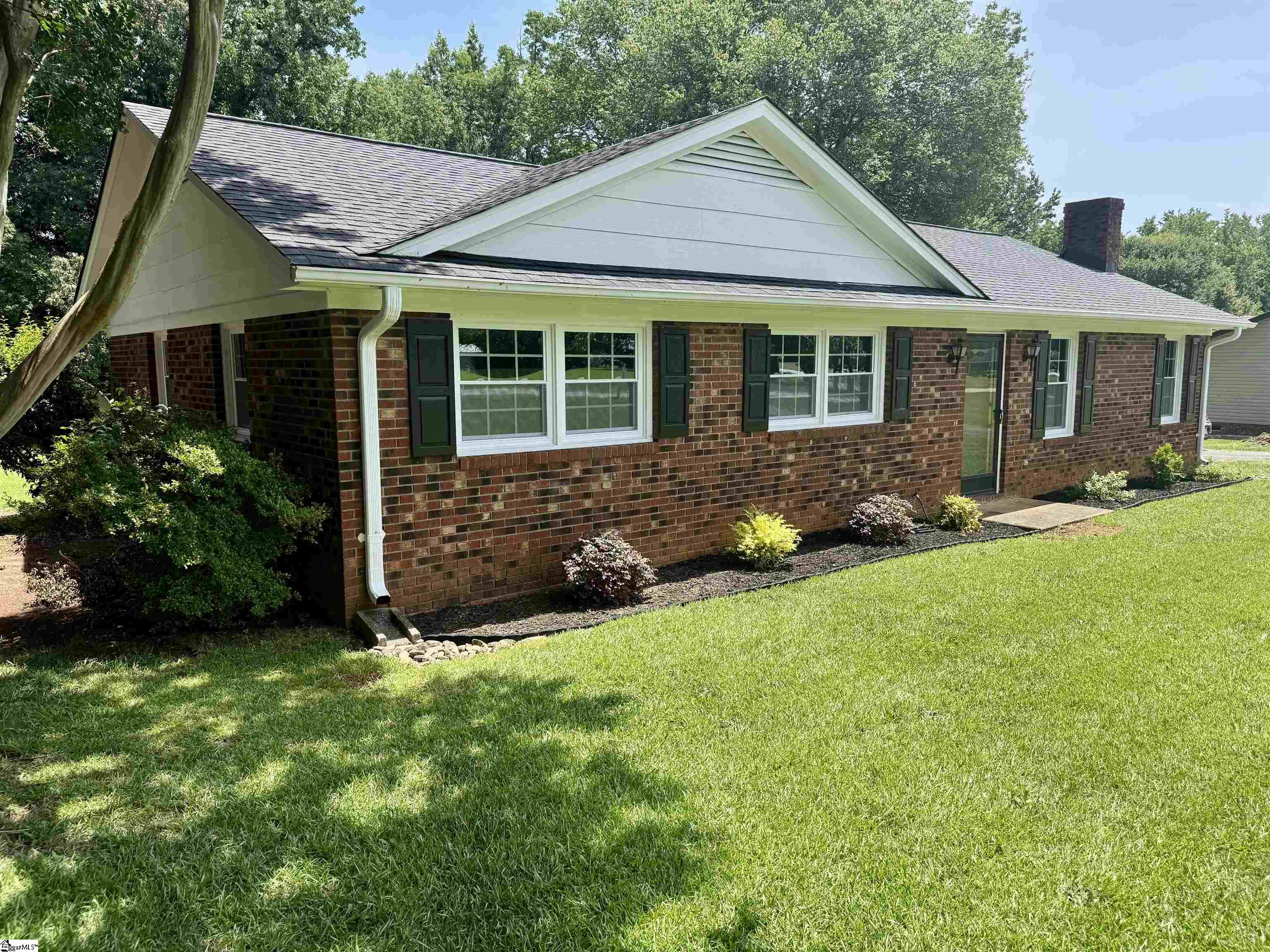 228 Greenridge Drive Moore, SC 29369