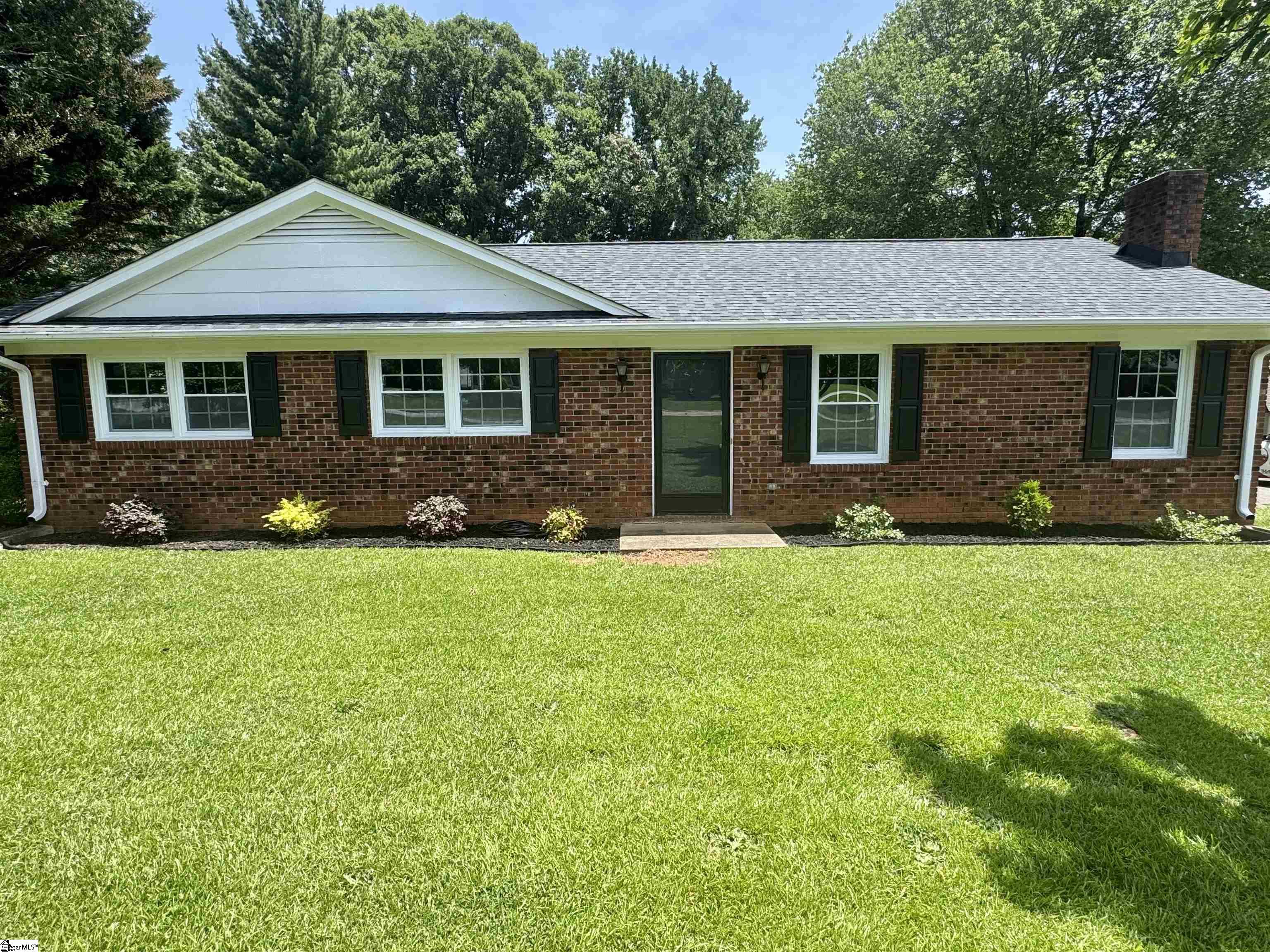 228 Greenridge Drive Moore, SC 29369