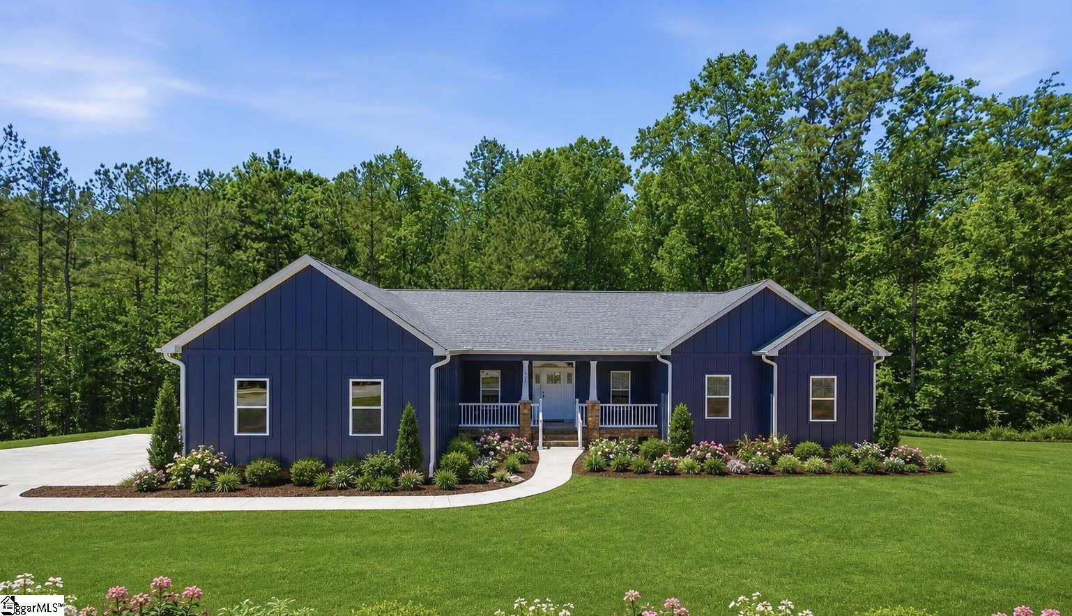 912 Watercrest Road, West Union SC 29696