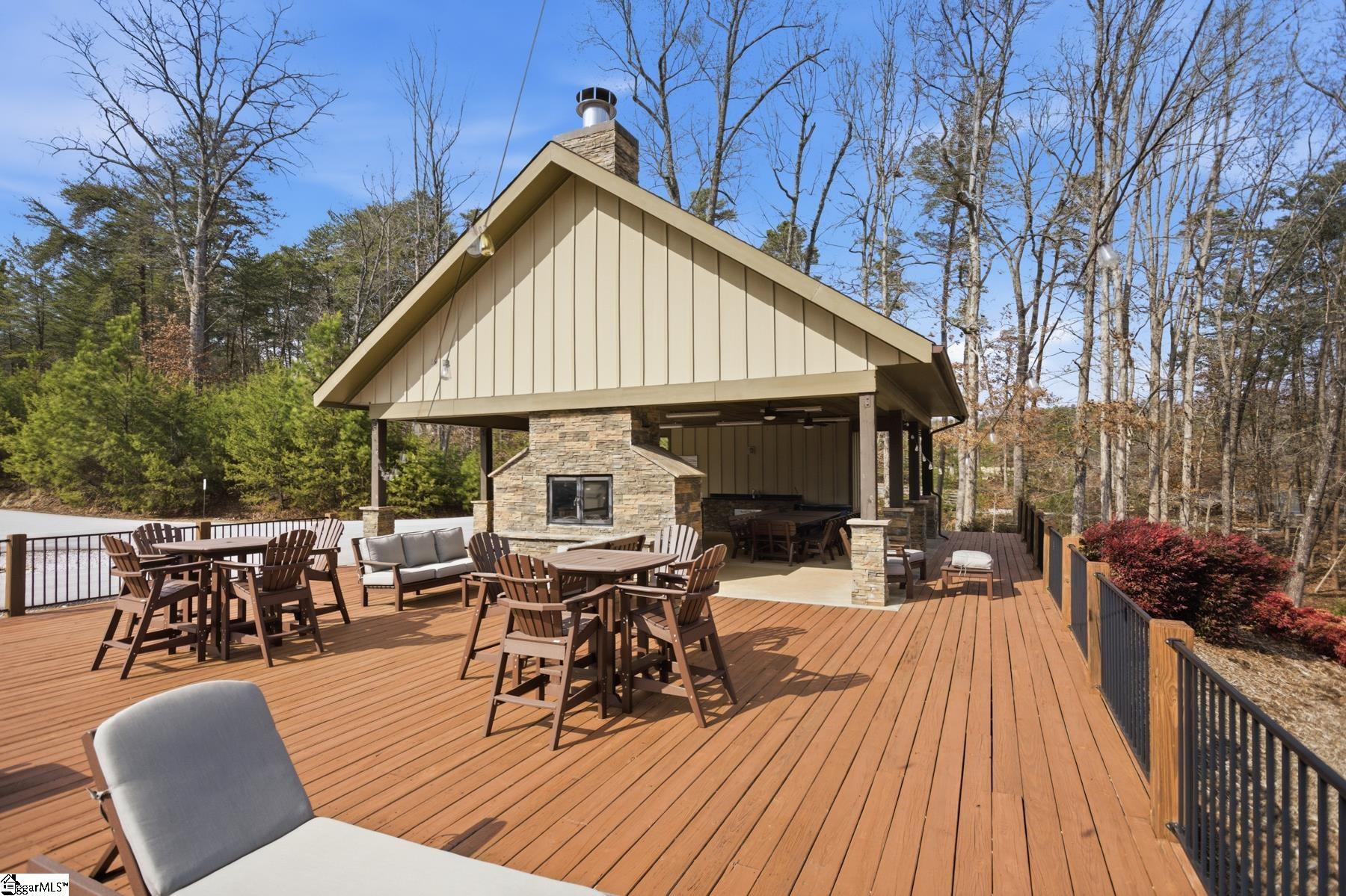 912 Watercrest Road West Union, SC 29696
