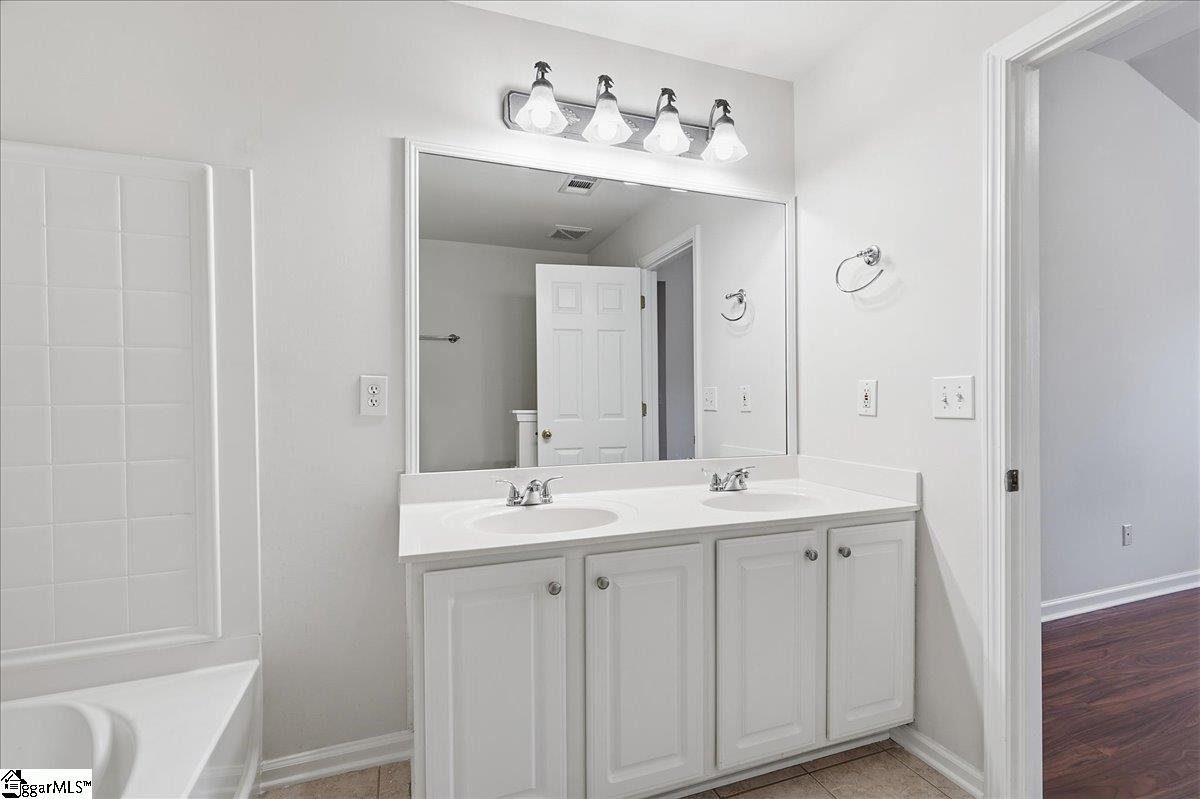 200 Greenbush Court Mauldin, SC 29662