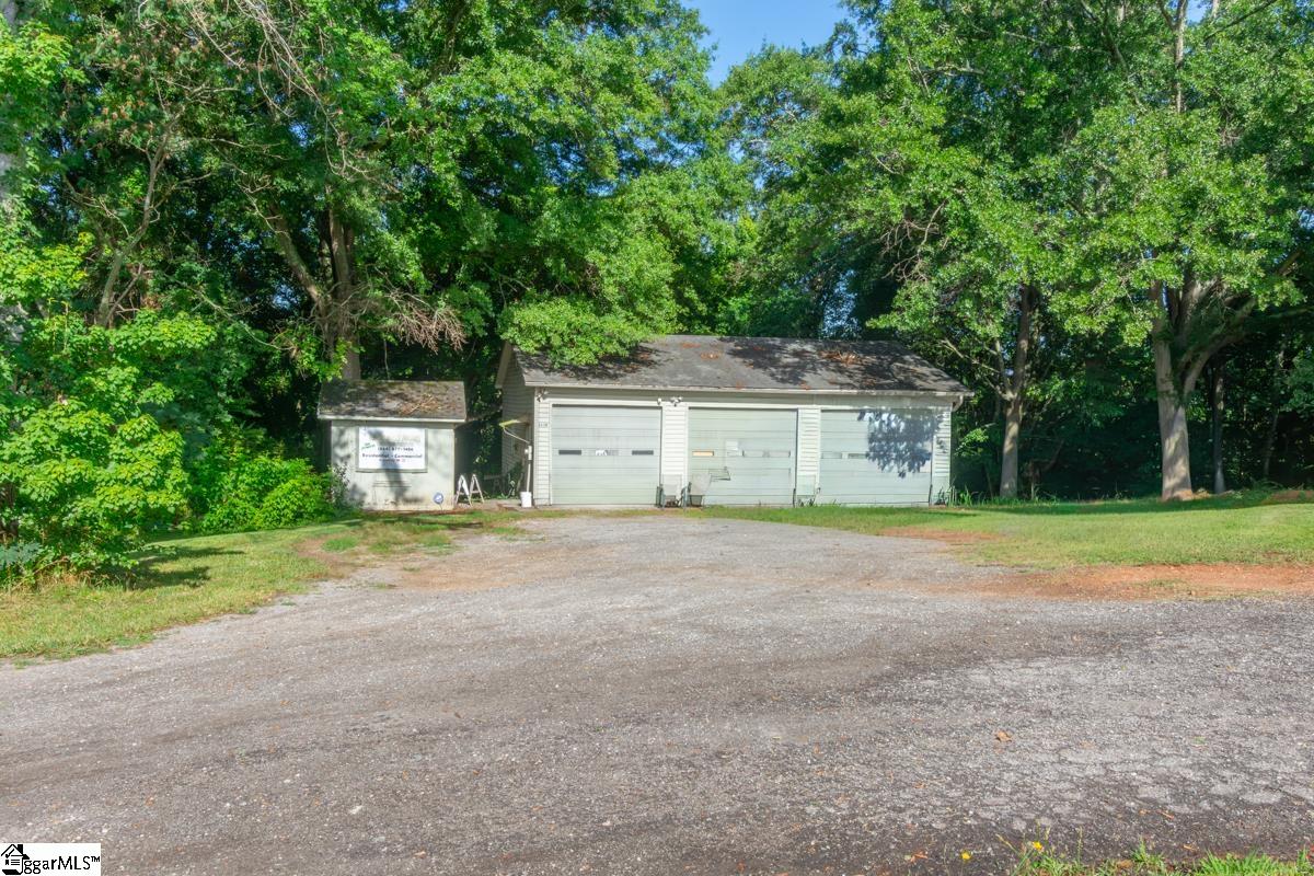 663 Arlington Road Greer, SC 29651