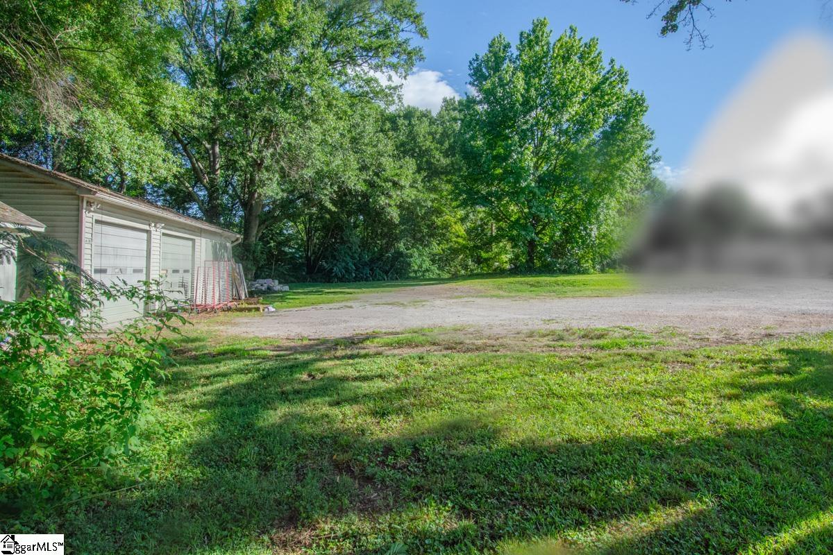 663 Arlington Road Greer, SC 29651