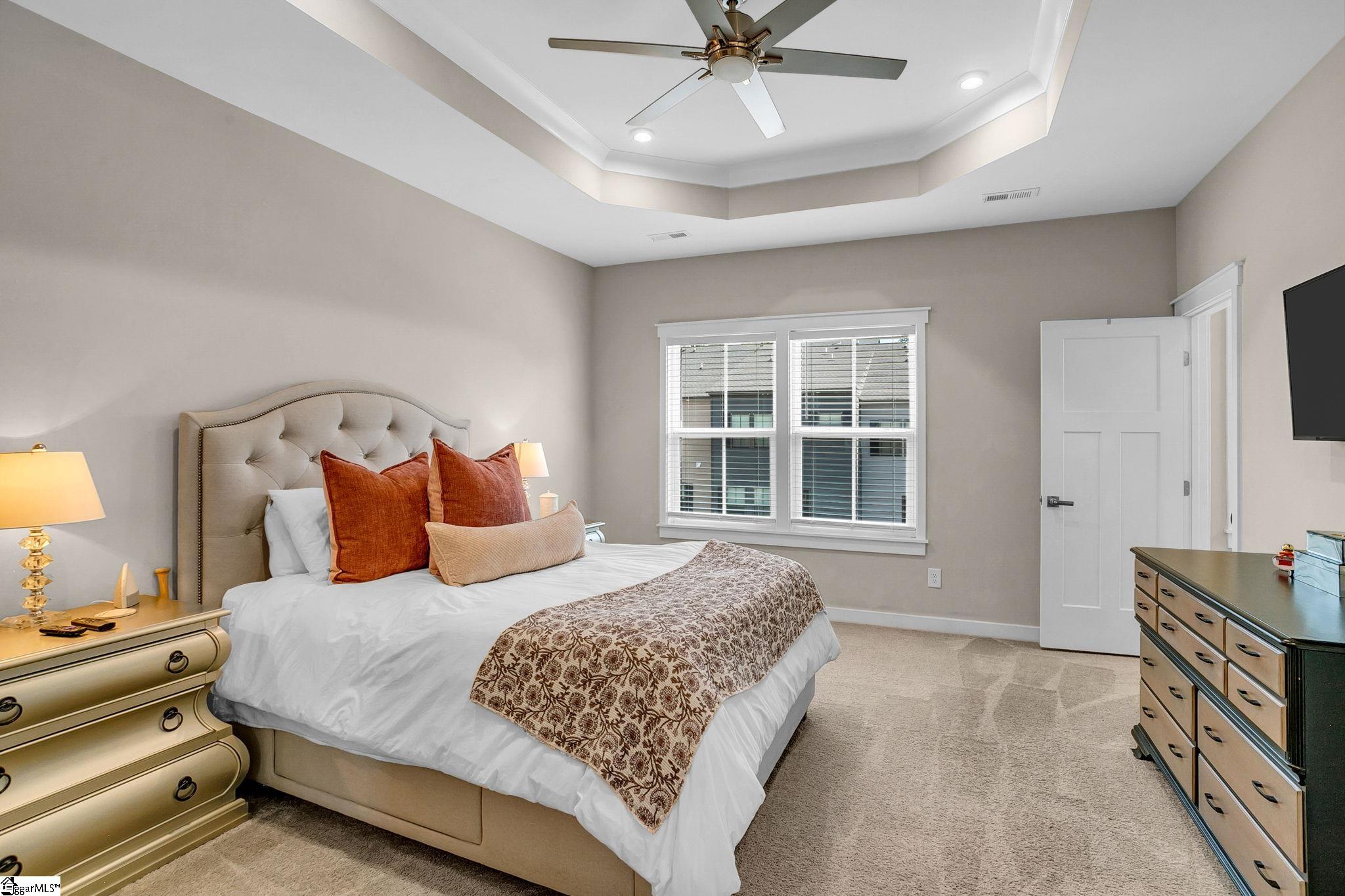 20 Rollins Avenue Greenville, SC 29607