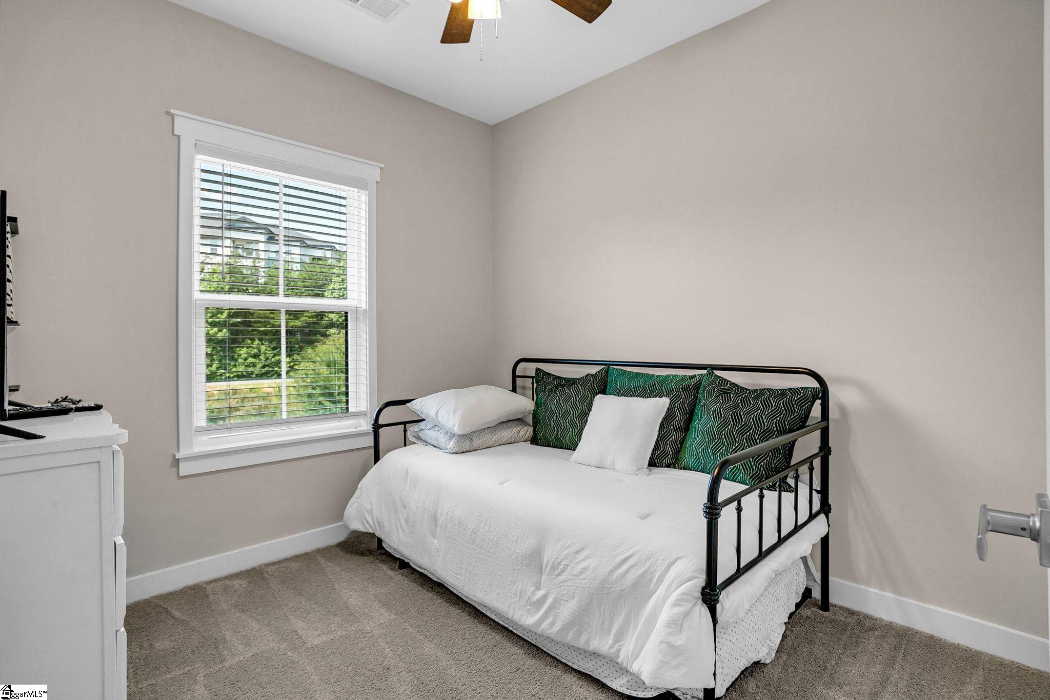 20 Rollins Avenue Greenville, SC 29607