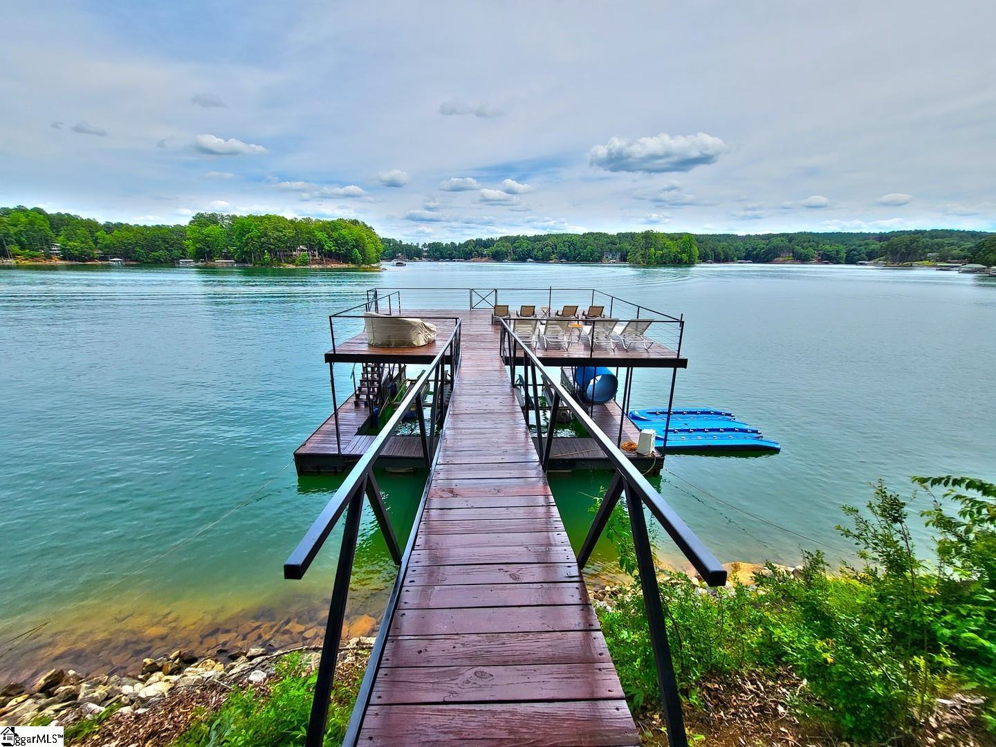 108 Carolina Cove Road Seneca, SC 29672