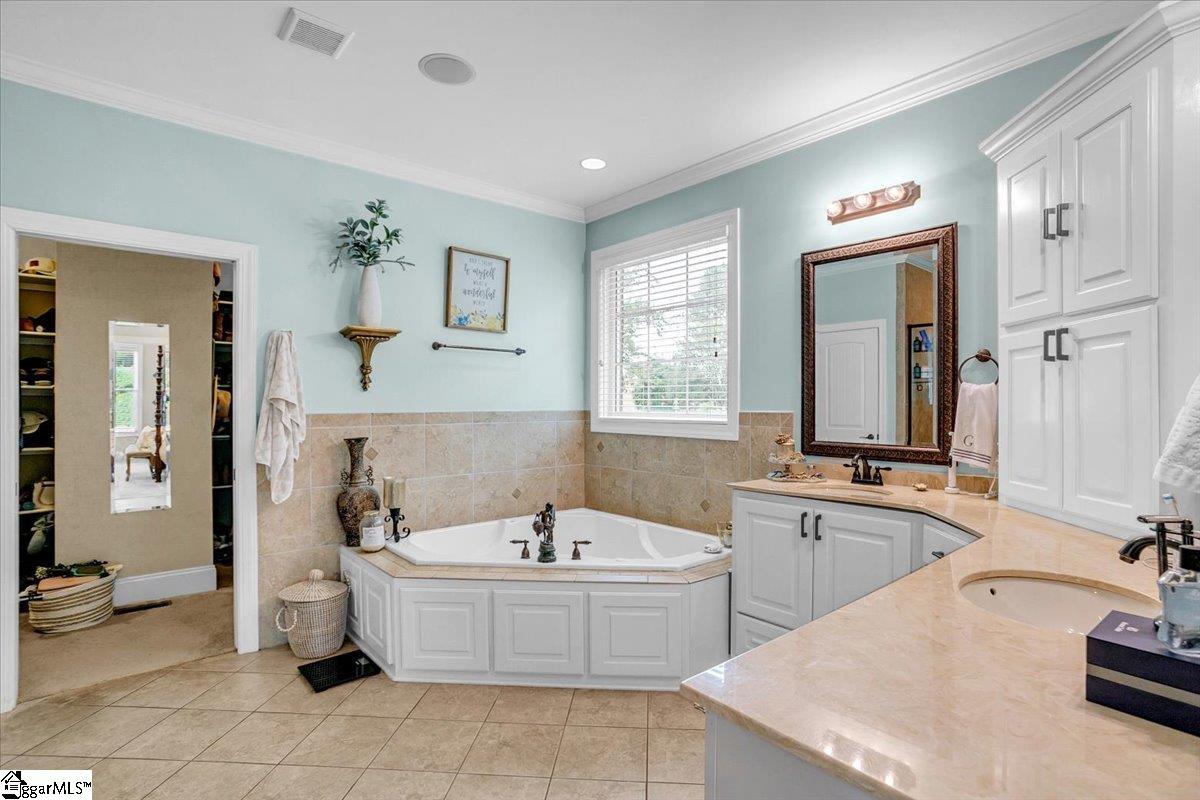 409 Arthurs Court Duncan, SC 29334