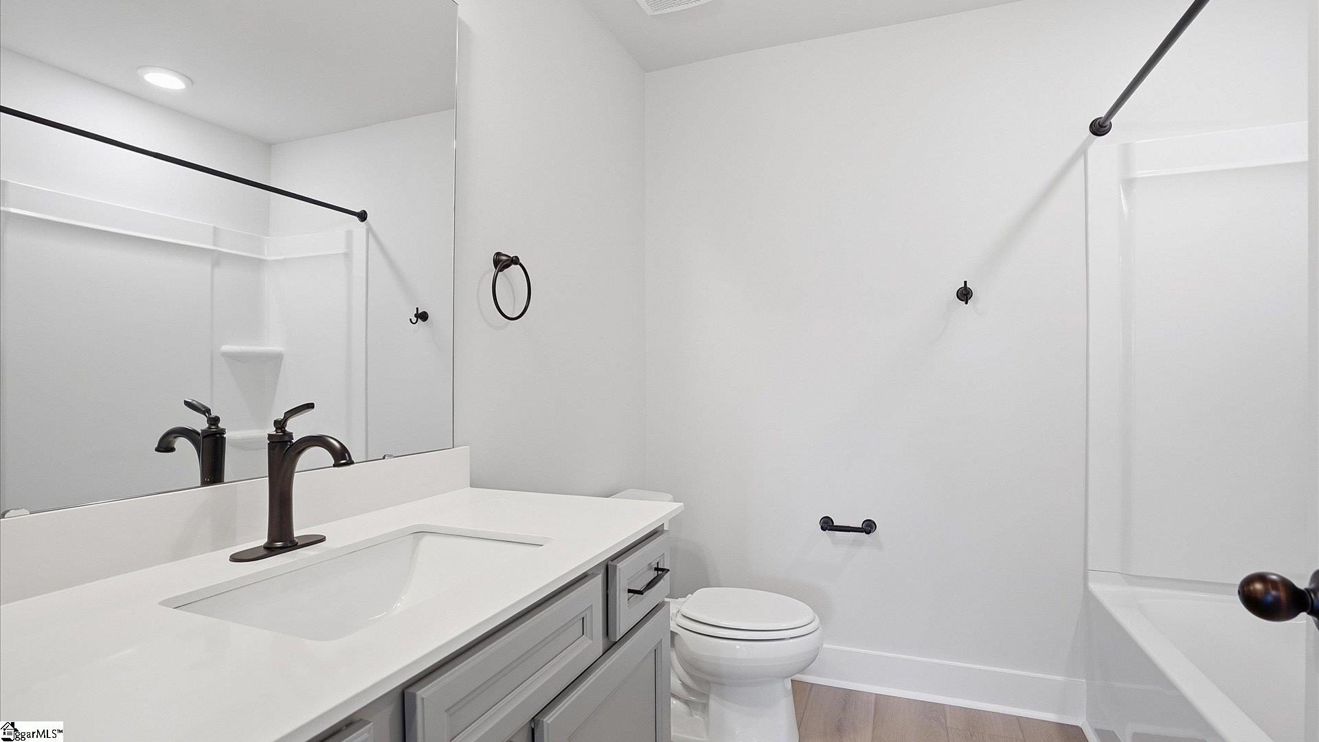 122 Mossend Street Woodruff, SC 29388