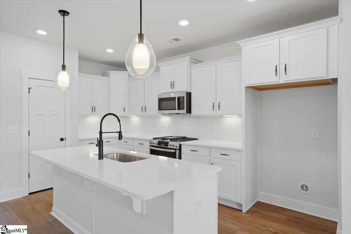 457 Amaryllis Lane Woodruff, SC 29388