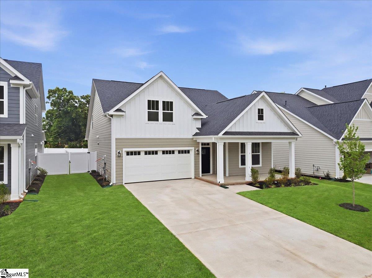 7 Pelham Crossing Drive Greenville, SC 29615