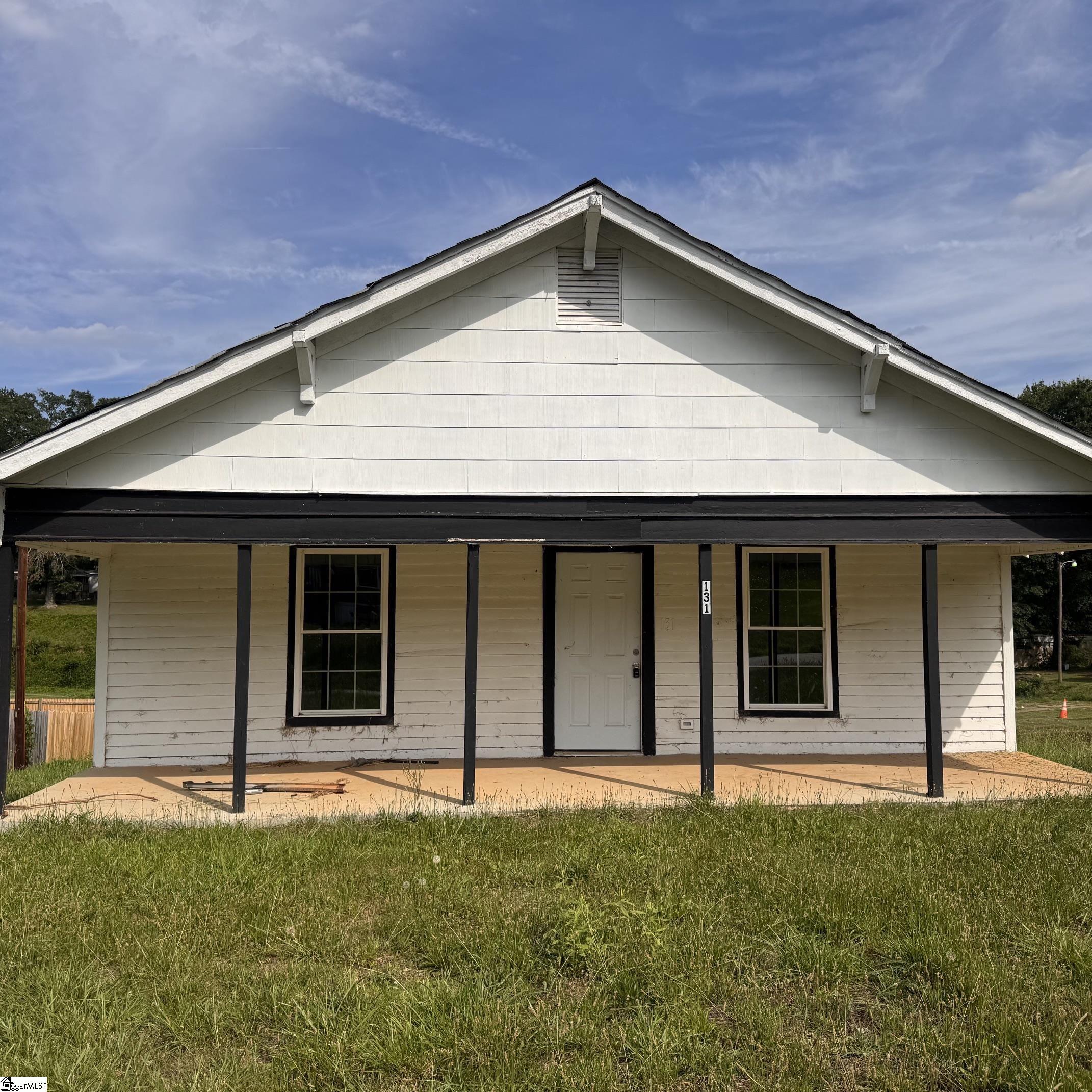 131 Case Avenue Spartanburg, SC 29301