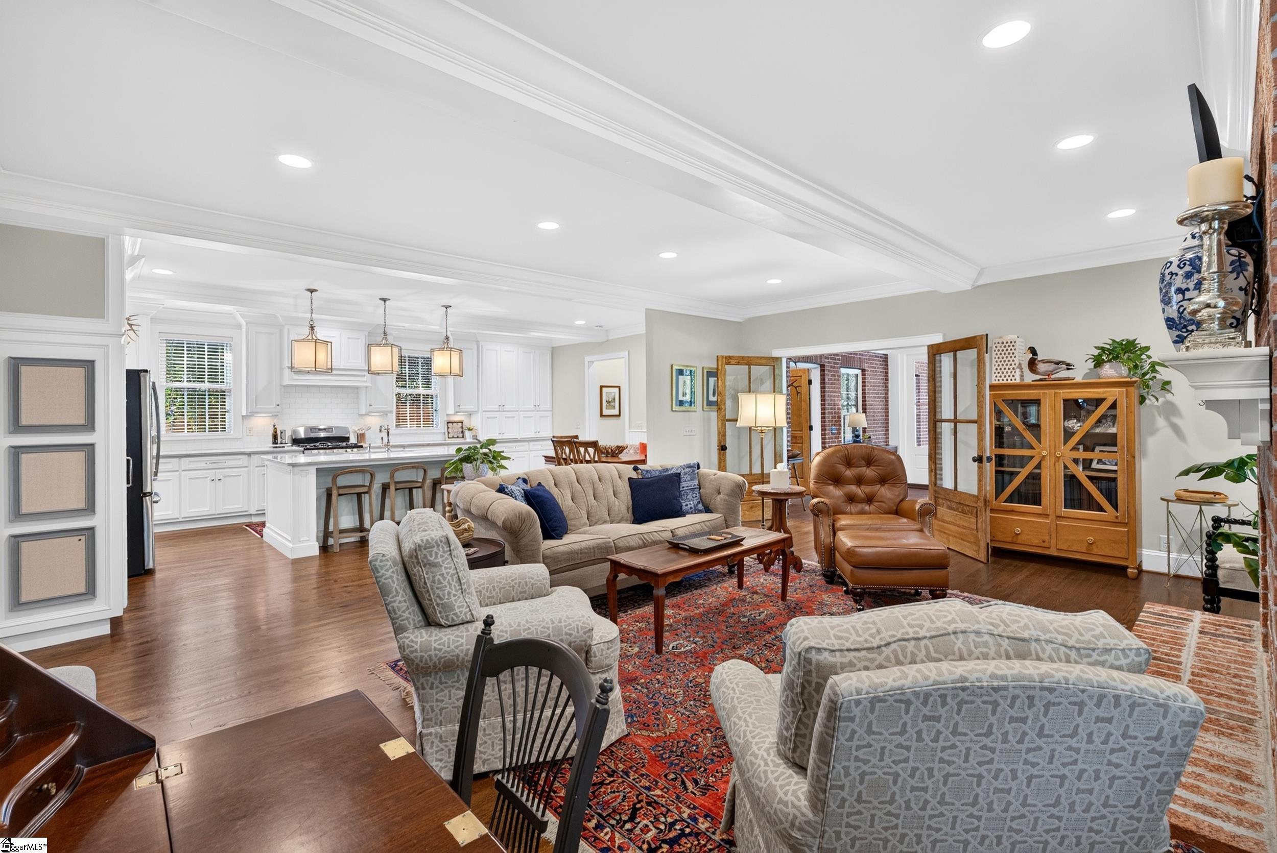 18 Argonne Drive Greenville, SC 29605