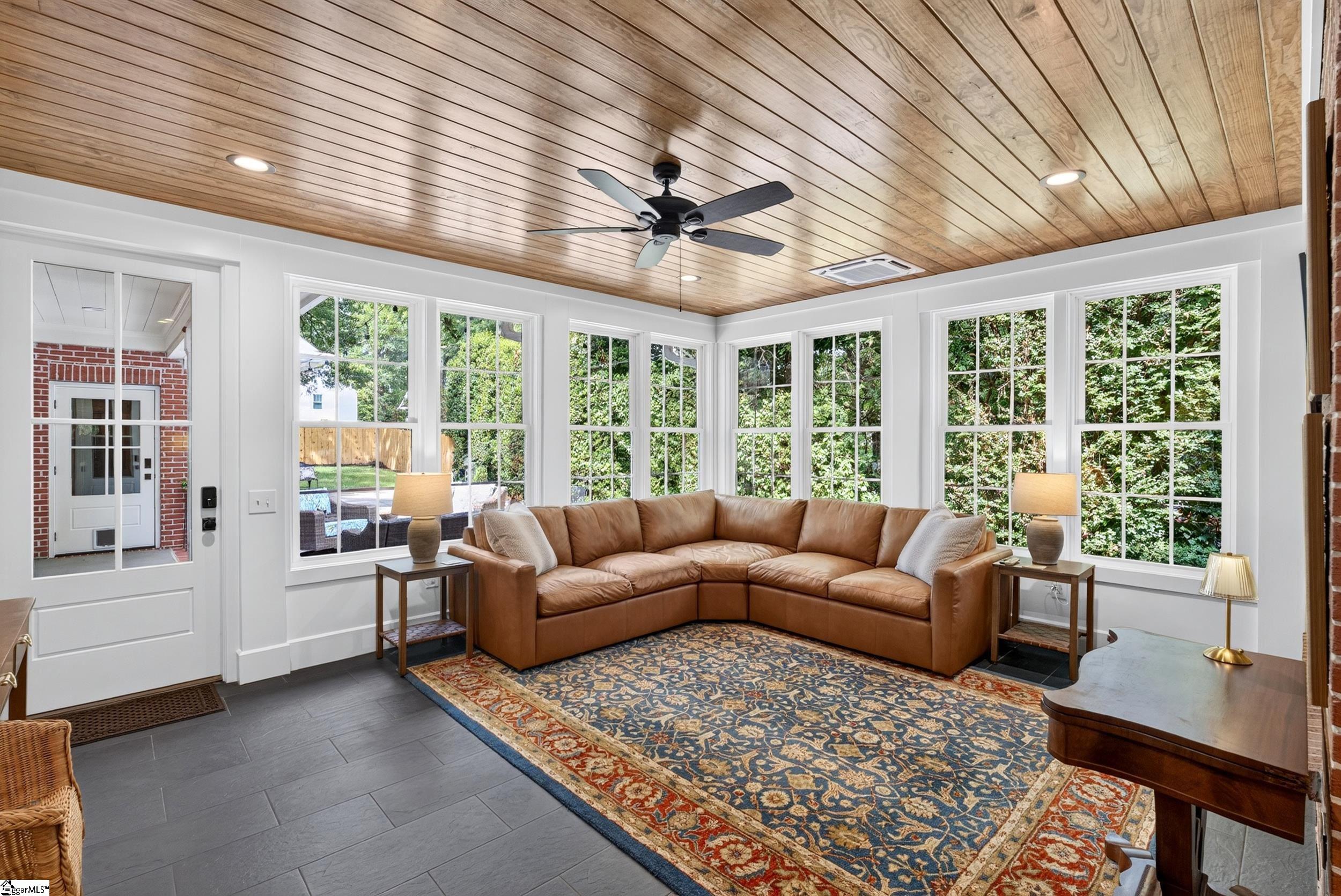 18 Argonne Drive Greenville, SC 29605