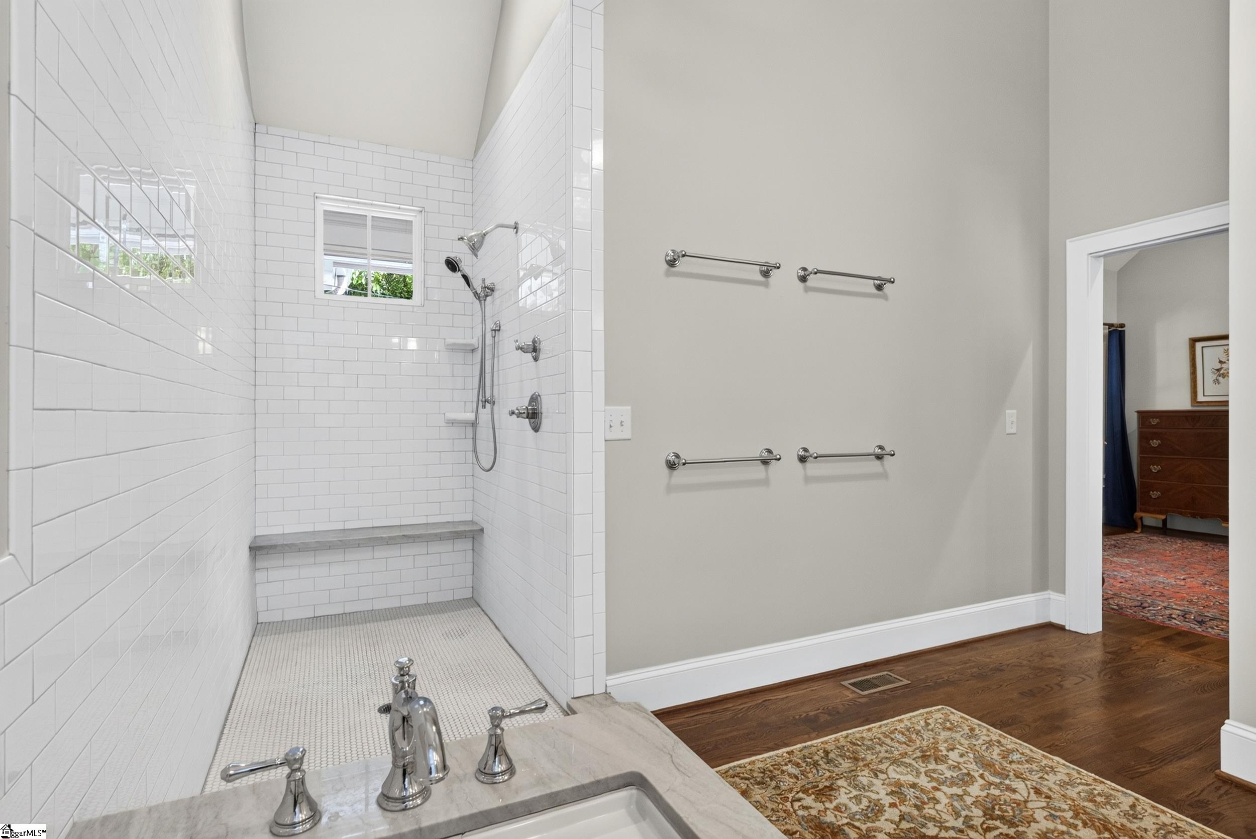 18 Argonne Drive Greenville, SC 29605