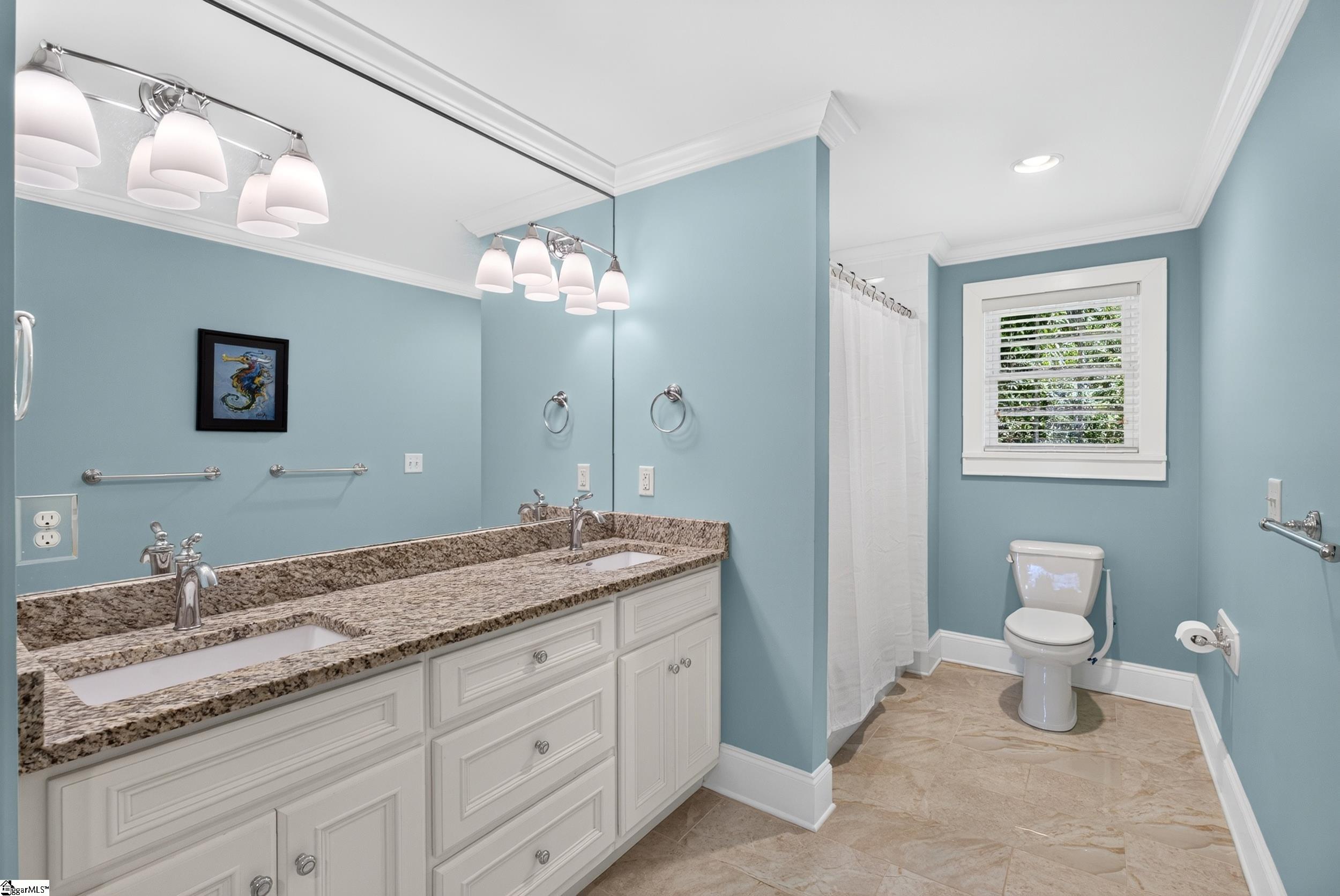 18 Argonne Drive Greenville, SC 29605