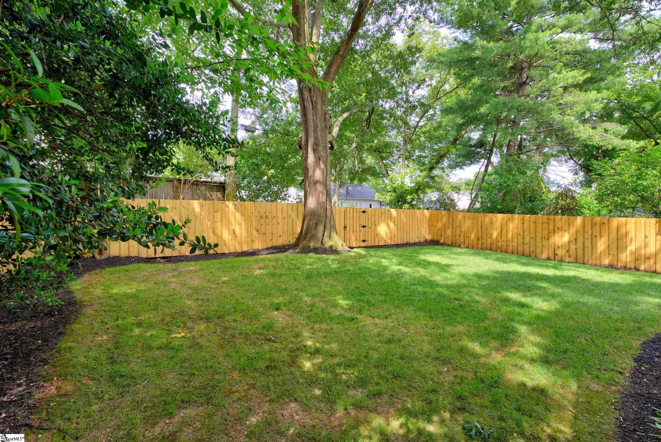 18 Argonne Drive Greenville, SC 29605