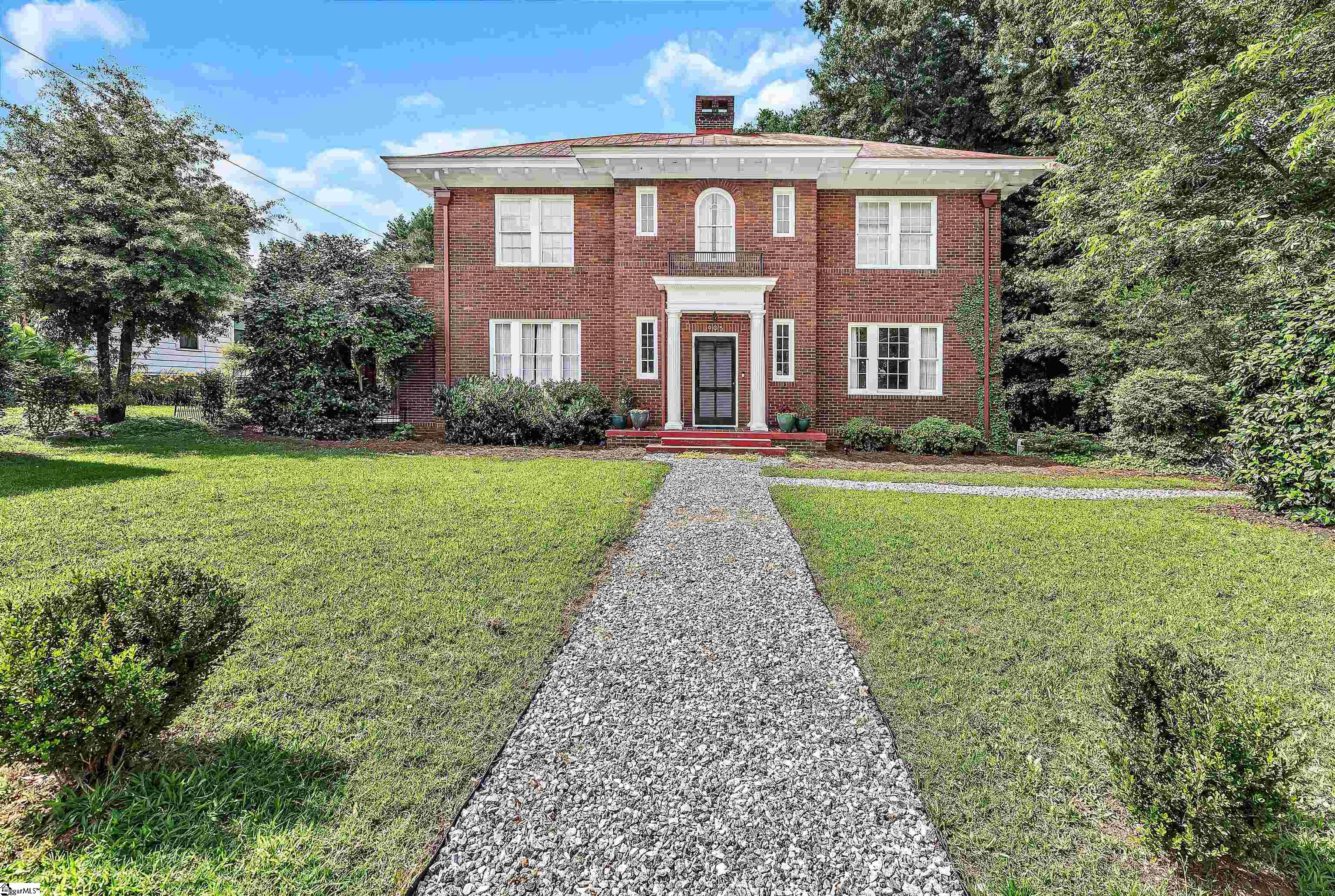 905 W Market Street Anderson, SC 29624