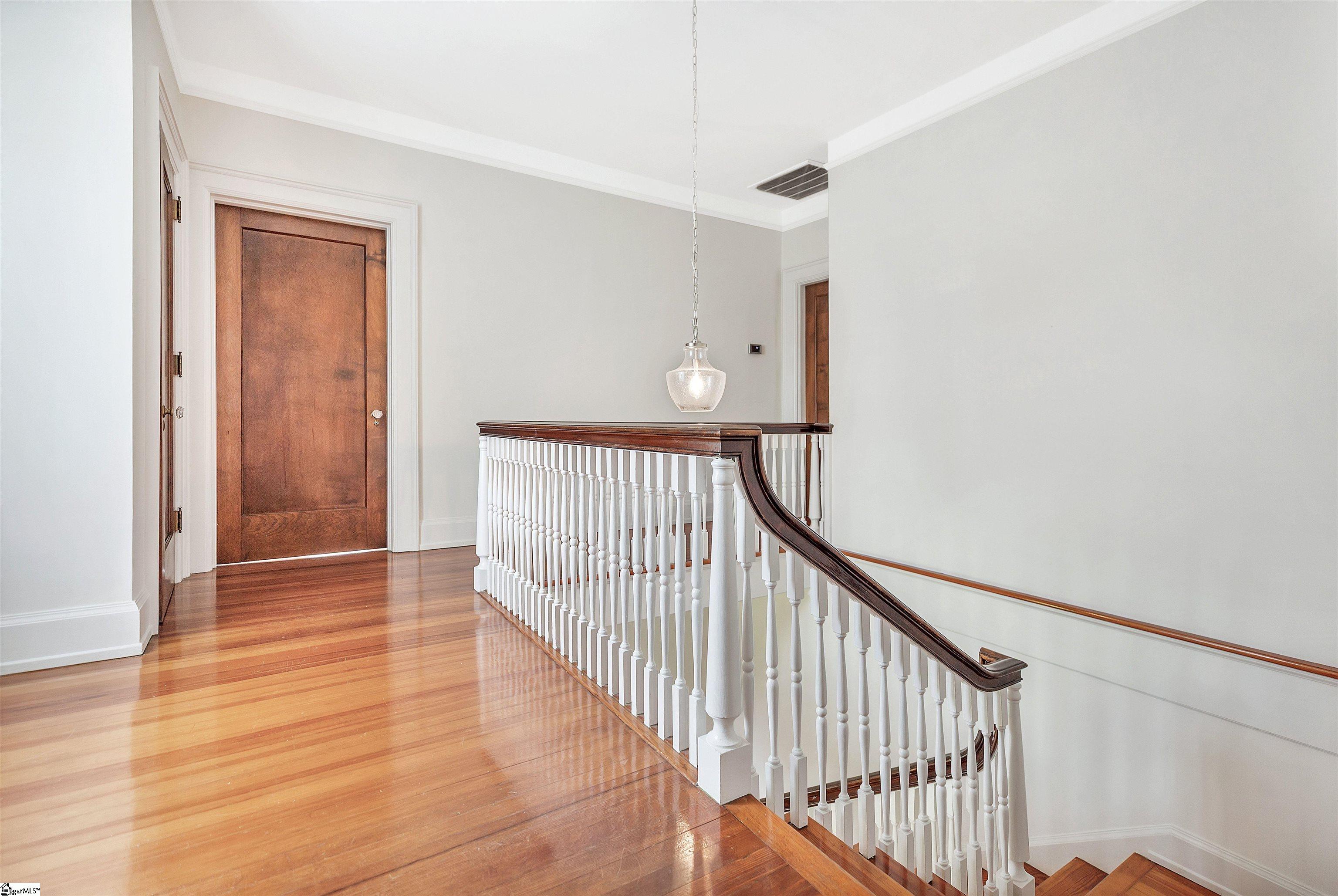 905 W Market Street Anderson, SC 29624