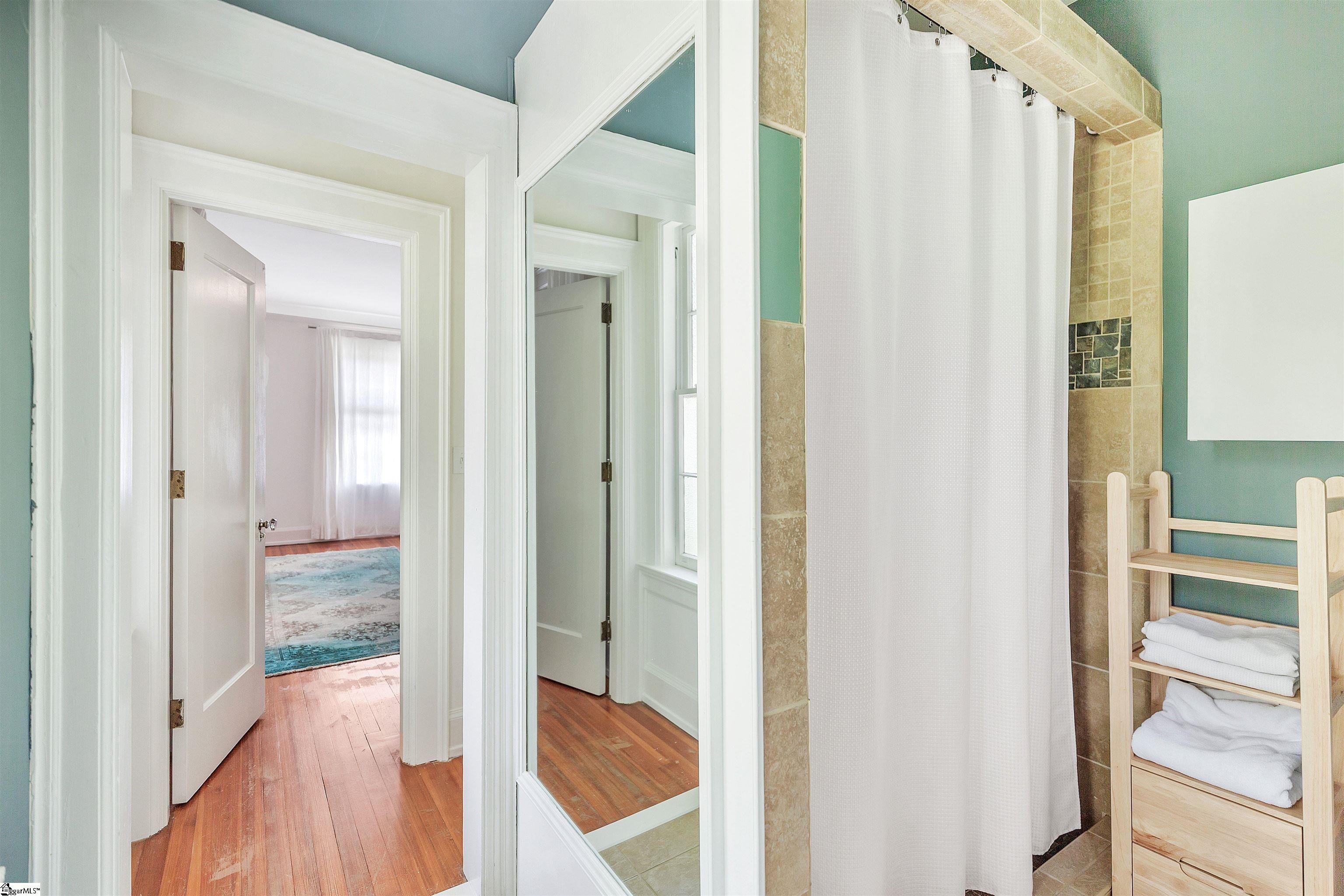 905 W Market Street Anderson, SC 29624