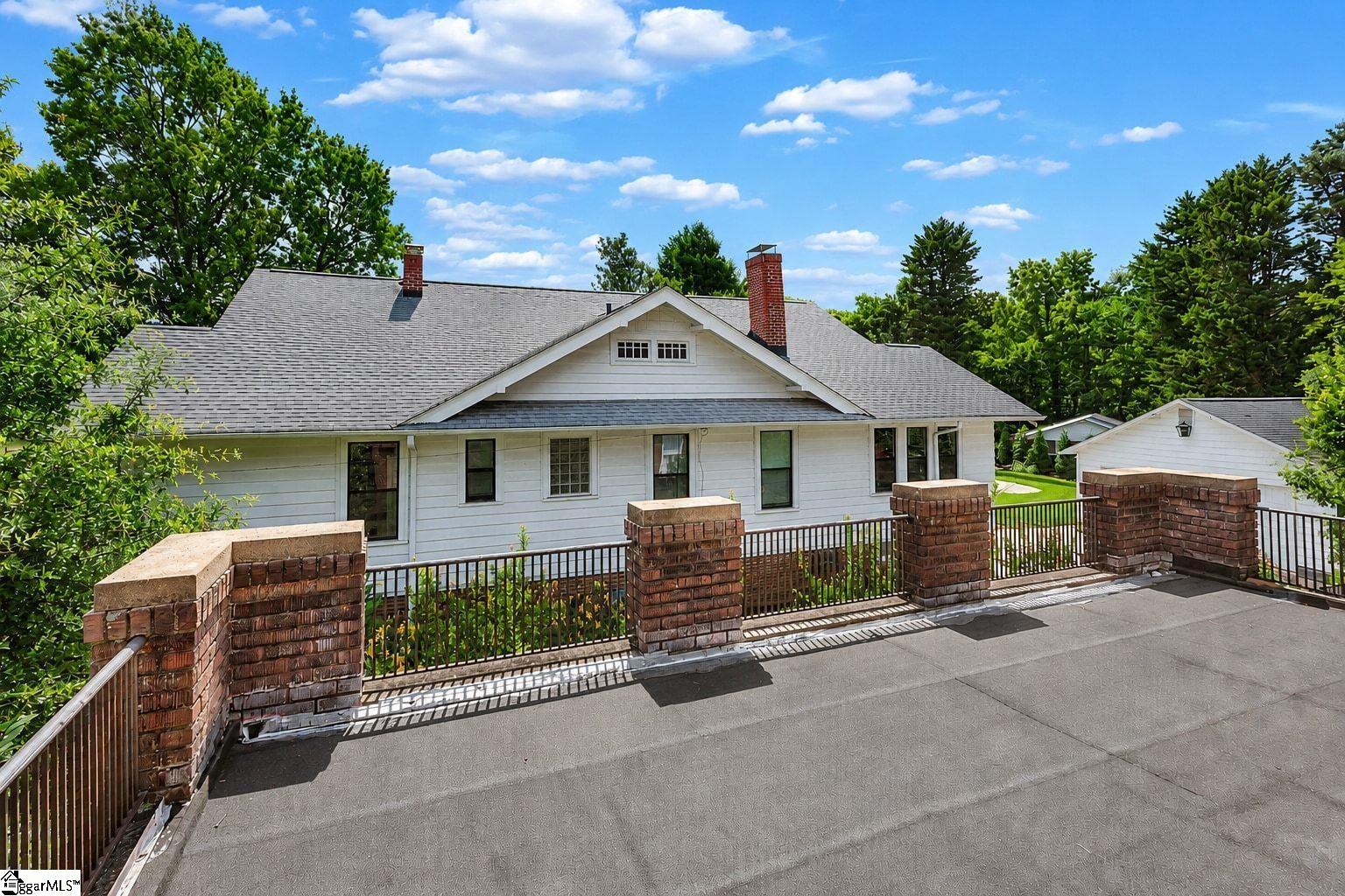 905 W Market Street Anderson, SC 29624