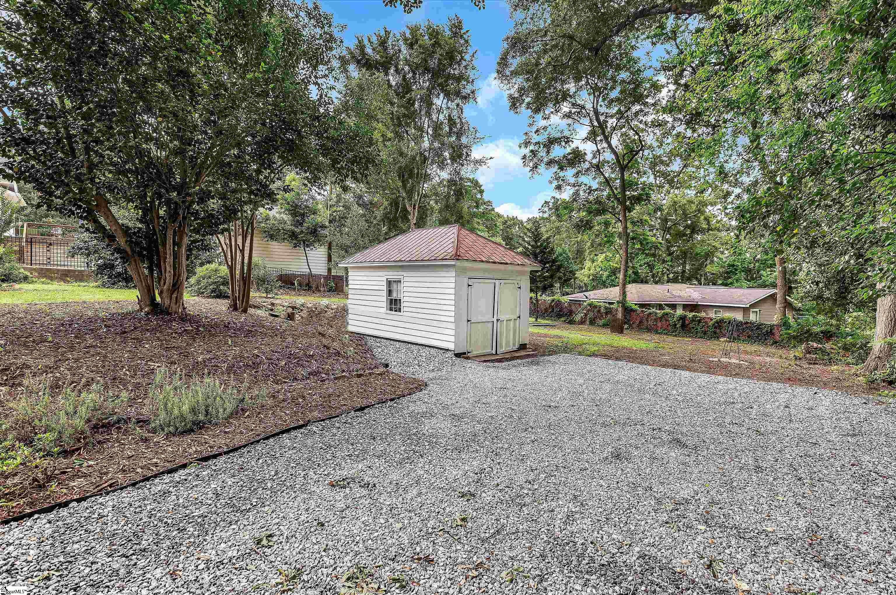 905 W Market Street Anderson, SC 29624